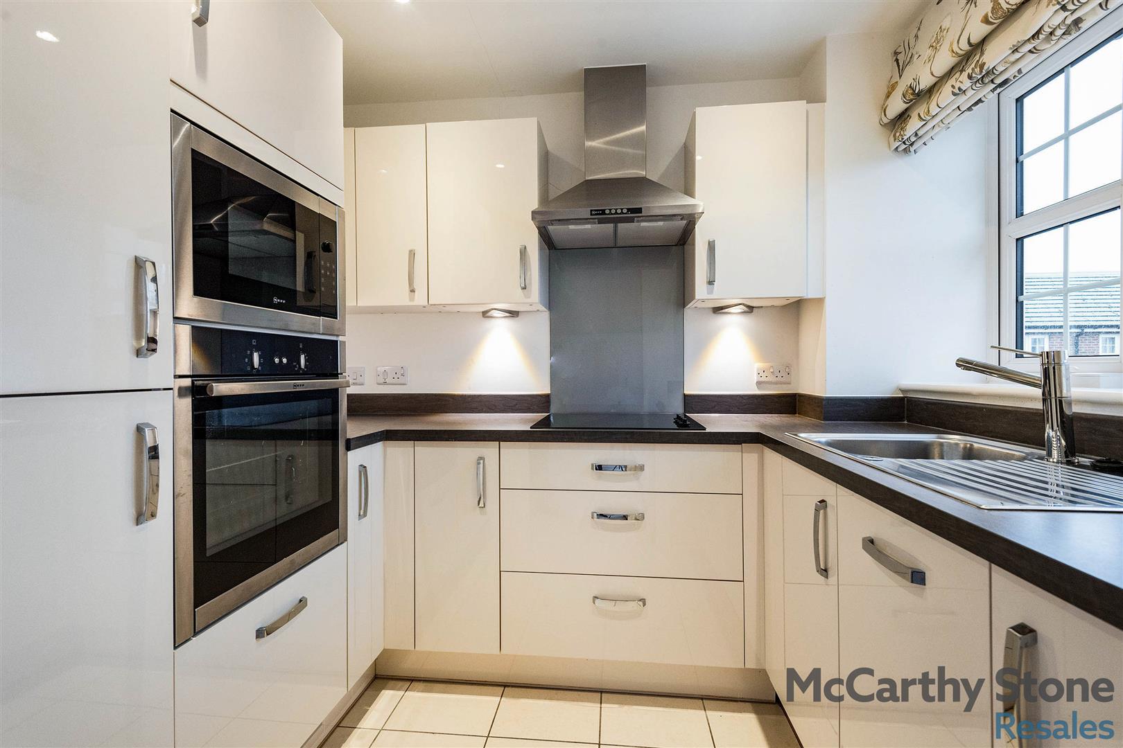 Parkland Place, Shortmead Street, Biggleswade, Bedfordshire, SG18 0RE