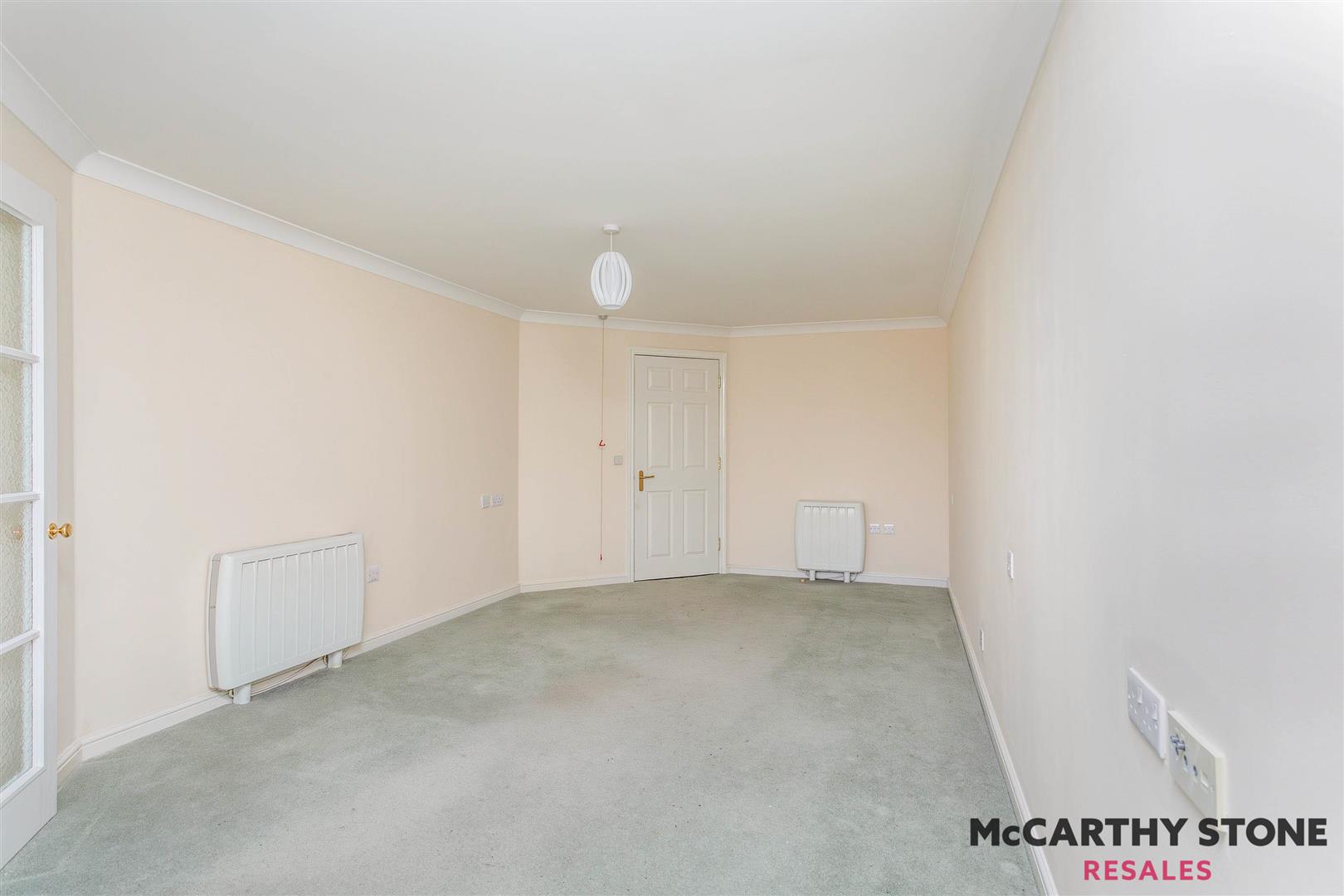 Foxhall Court, School Lane, Banbury