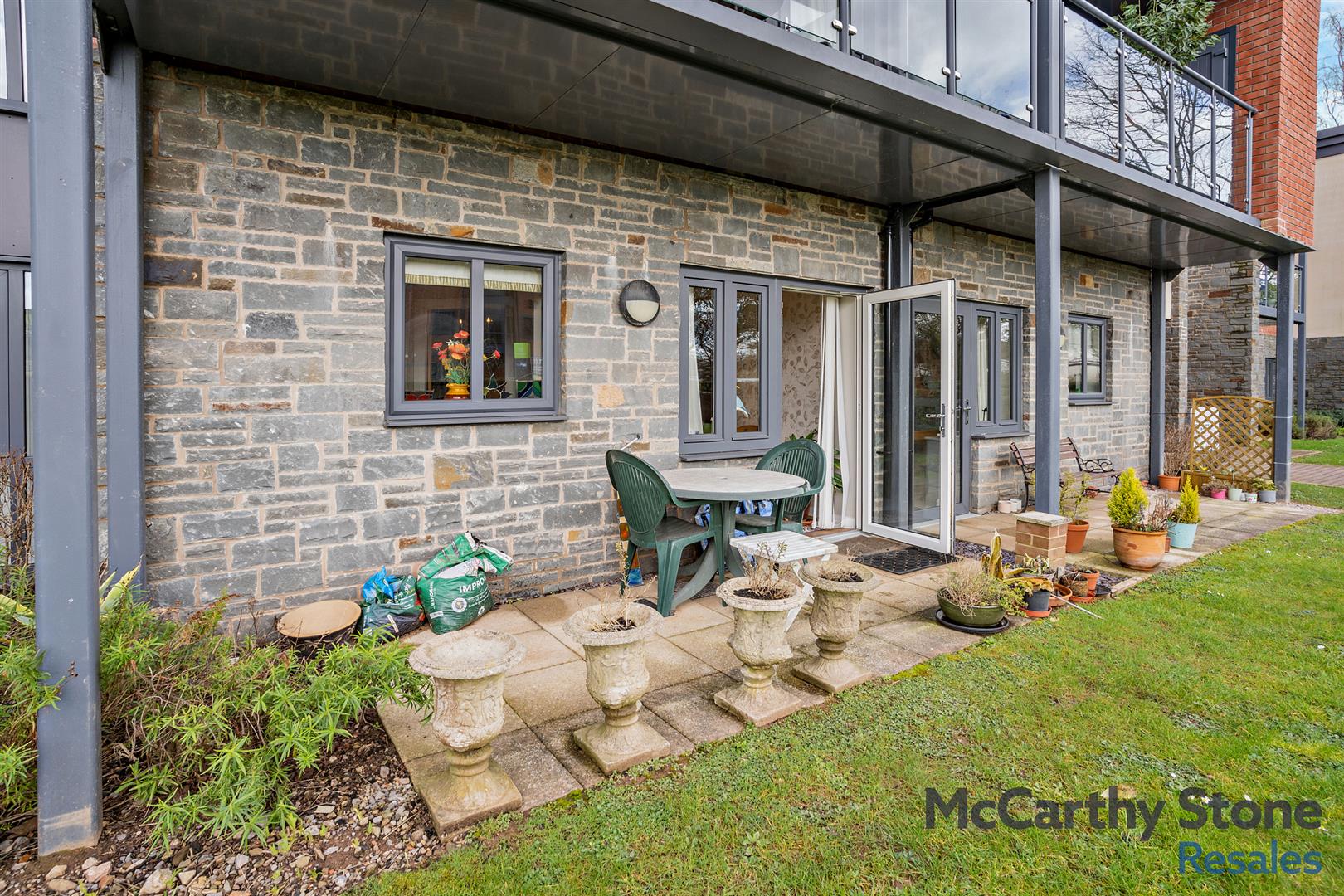 Llys Isan, Ilex Close, Llanishen, Cardiff, CF14 5DZ