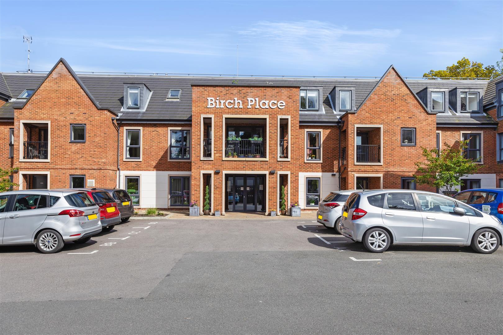 Birch Place, Dukes Ride, Crowthorne