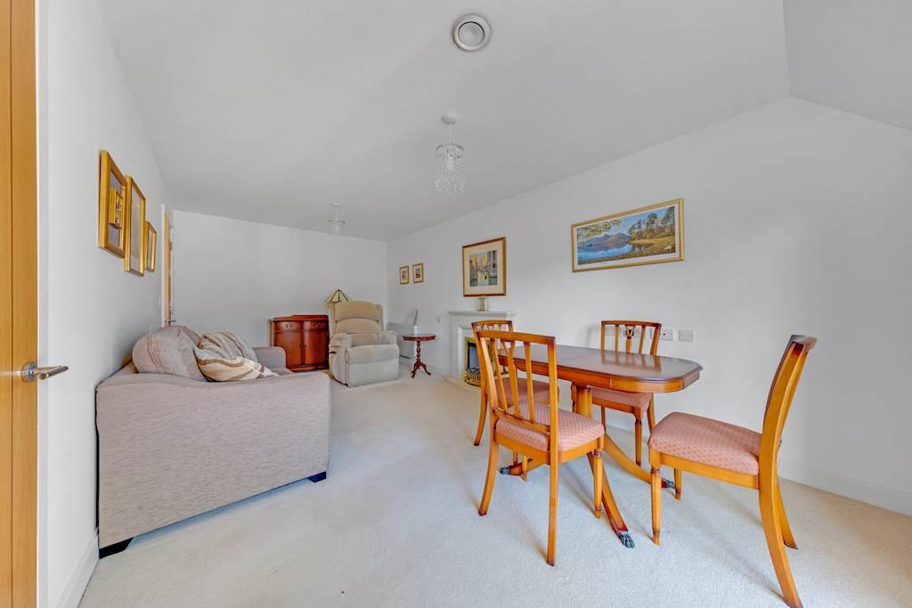 Birch Place, Dukes Ride, Crowthorne