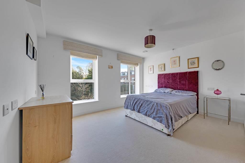 Birch Place, Dukes Ride, Crowthorne
