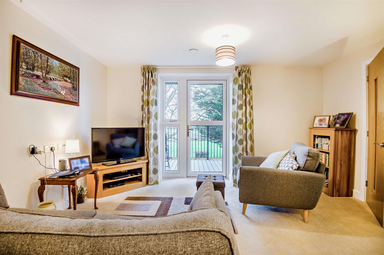 Kingfisher Court, South Street, Taunton