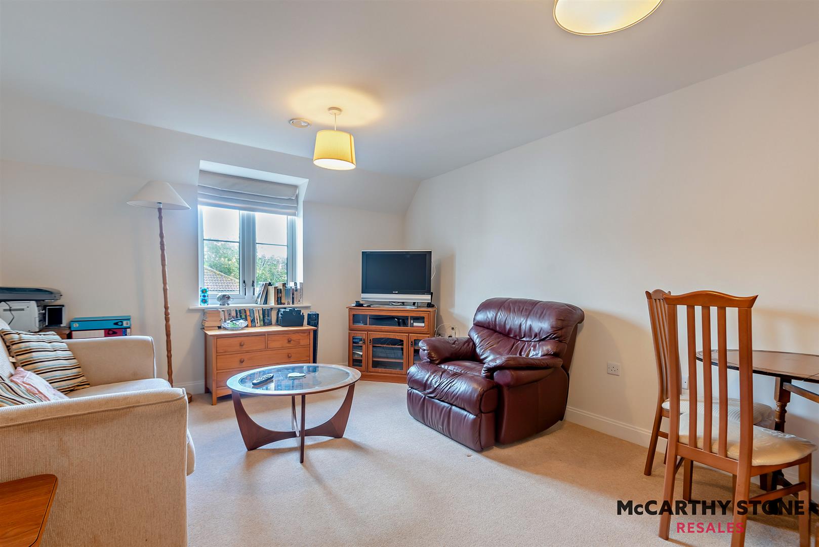 Shilling Place, Stakes Road, Waterlooville, Hampshire, PO7 5GL