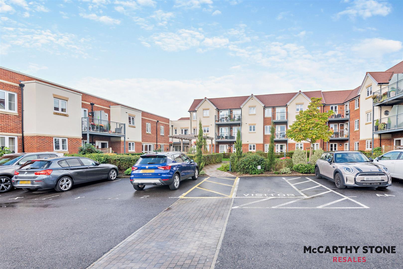 Shilling Place, Stakes Road, Waterlooville, Hampshire, PO7 5GL