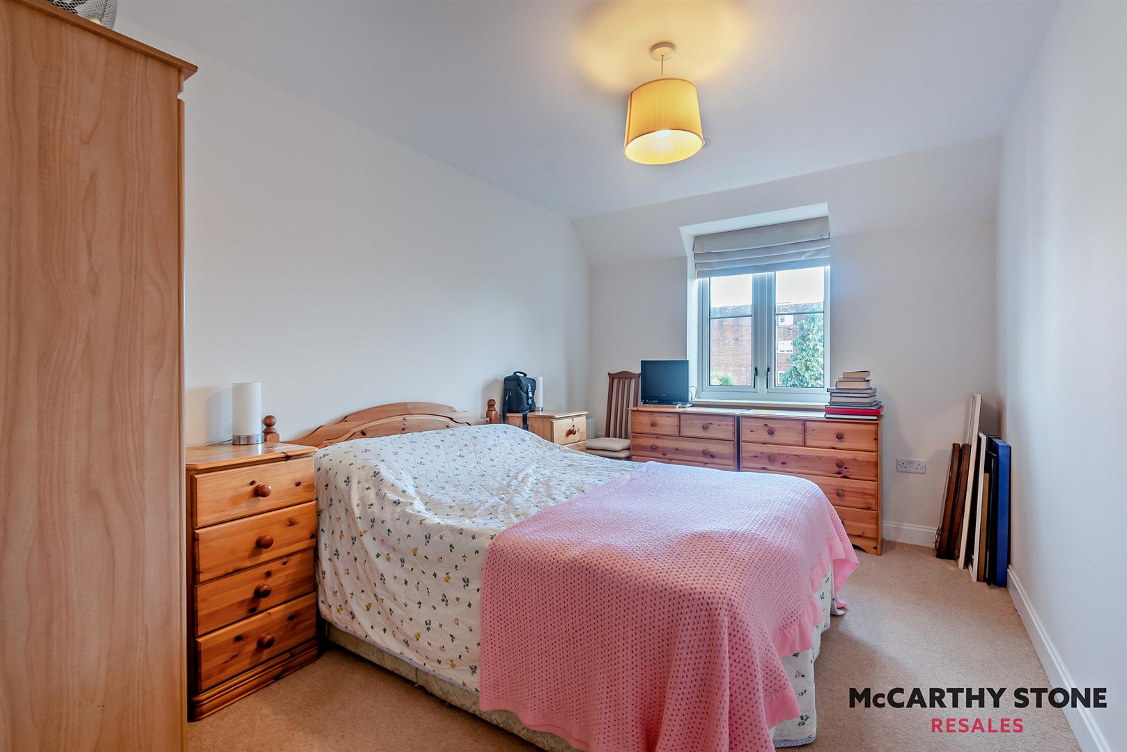 Shilling Place, Stakes Road, Waterlooville, Hampshire, PO7 5GL
