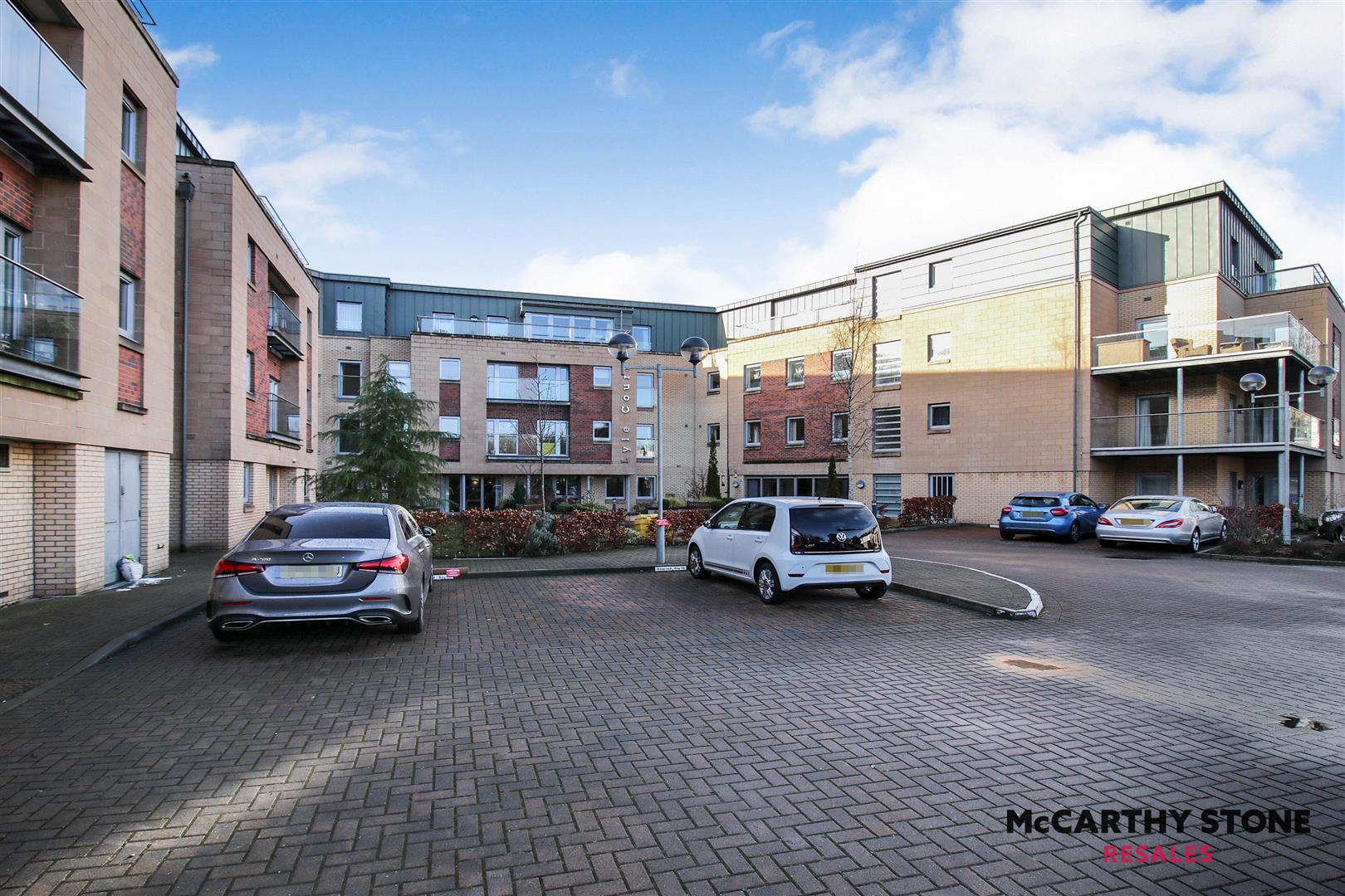 Lyle Court, 25 Barnton Grove, Edinburgh, EH4 6EZ