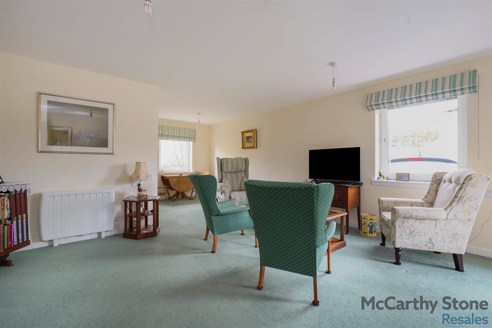 Lyle Court, 25 Barnton Grove, Edinburgh, EH4 6EZ
