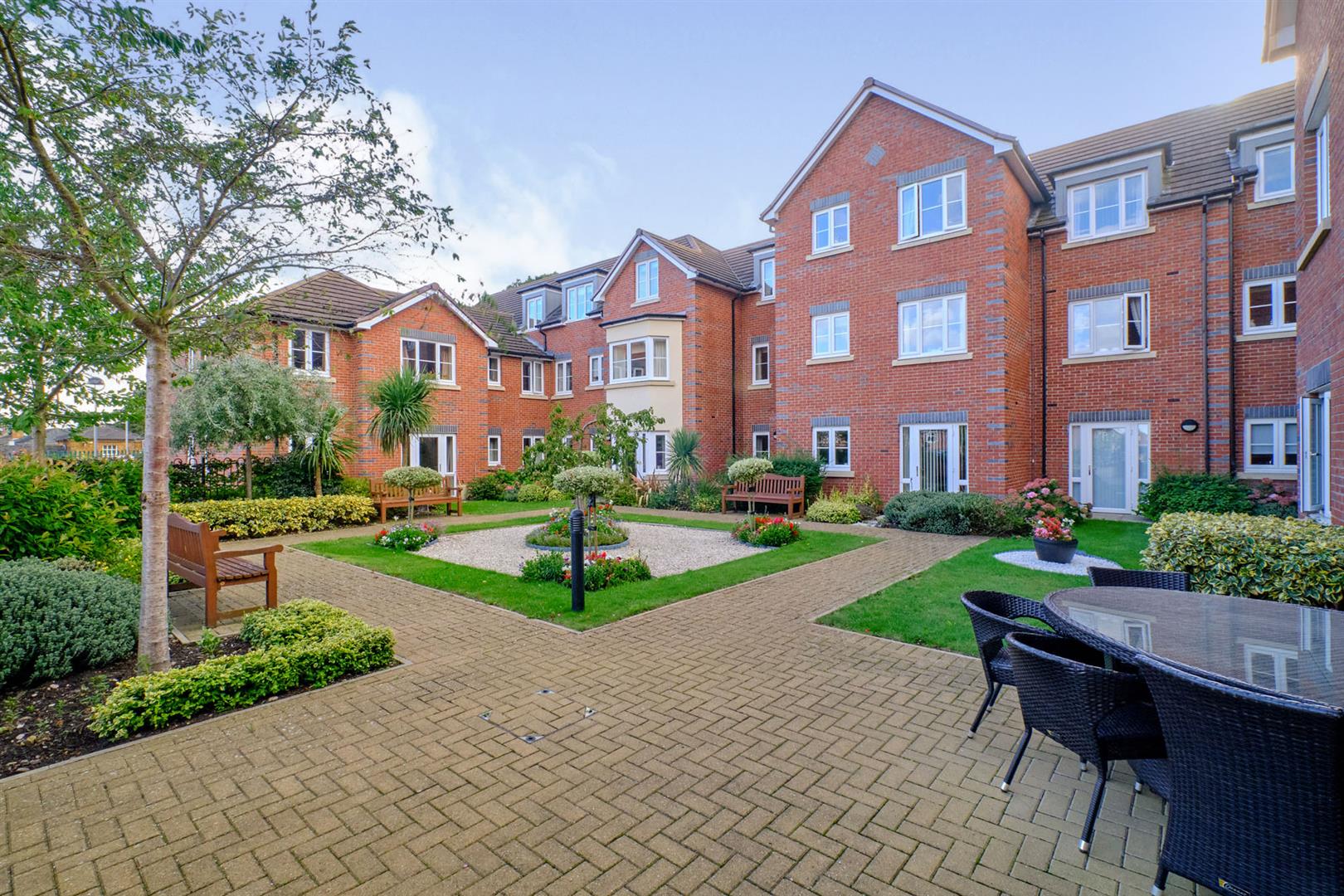 Tresham Close, St. Marys Road, Kettering, Northamptonshire, NN15 7BX