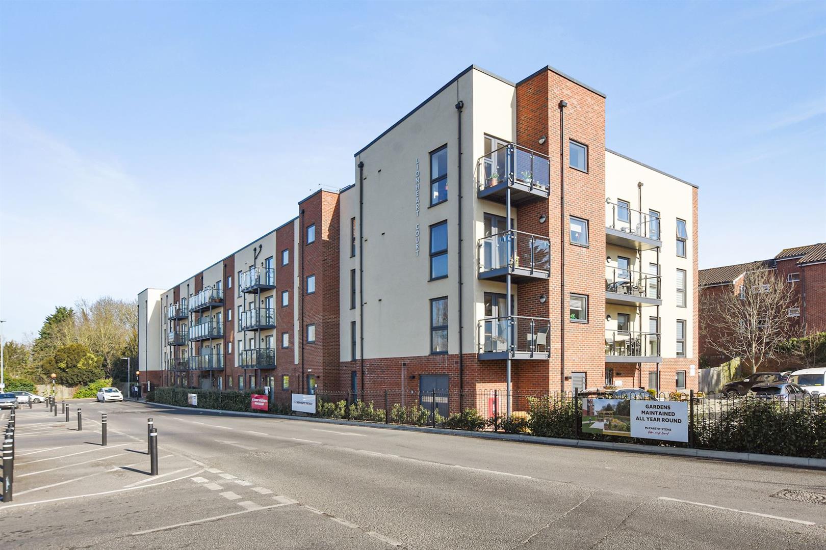 Sewardstone Road, Waltham Abbey