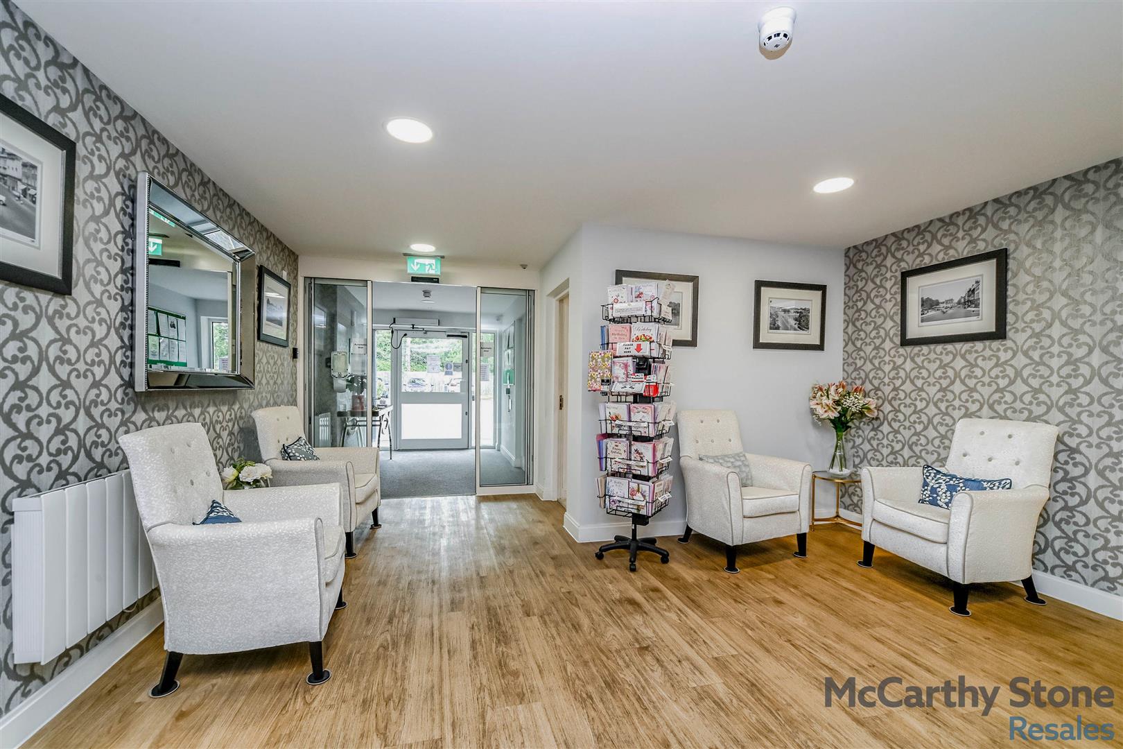 Miller Place, High View, Bedford, MK14 8EZ