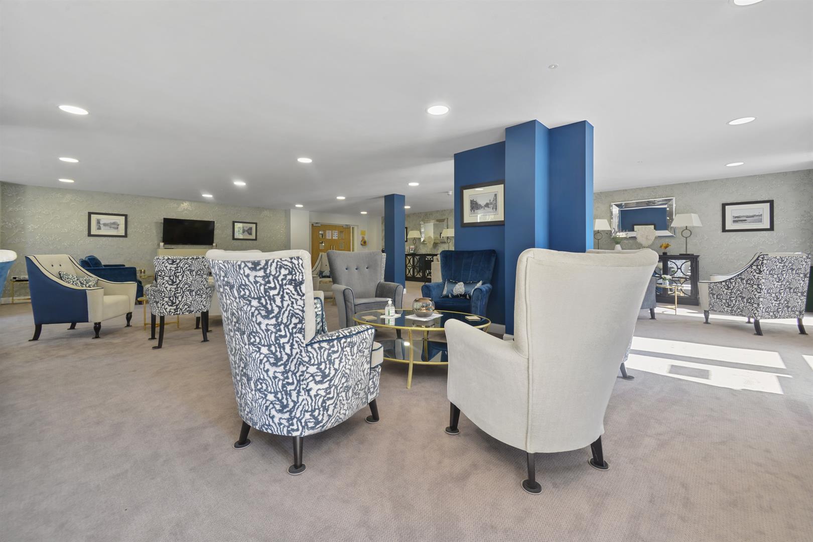 Miller Place, High View, Bedford, MK14 8EZ