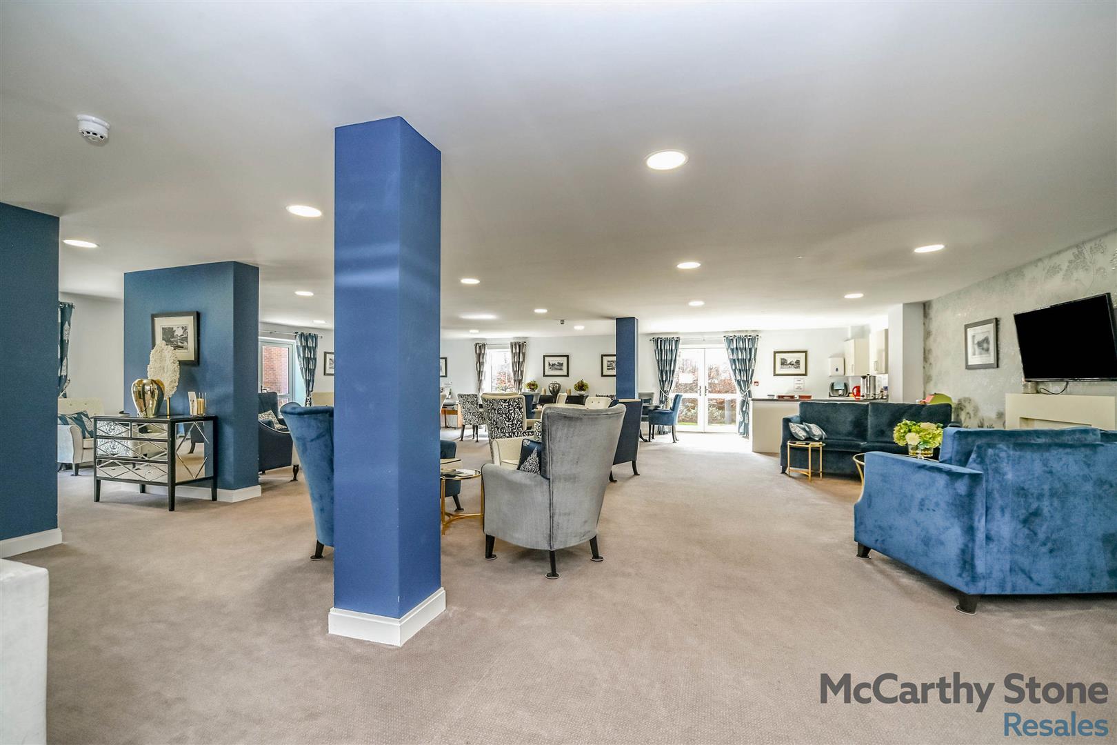 Miller Place, High View, Bedford, MK14 8EZ