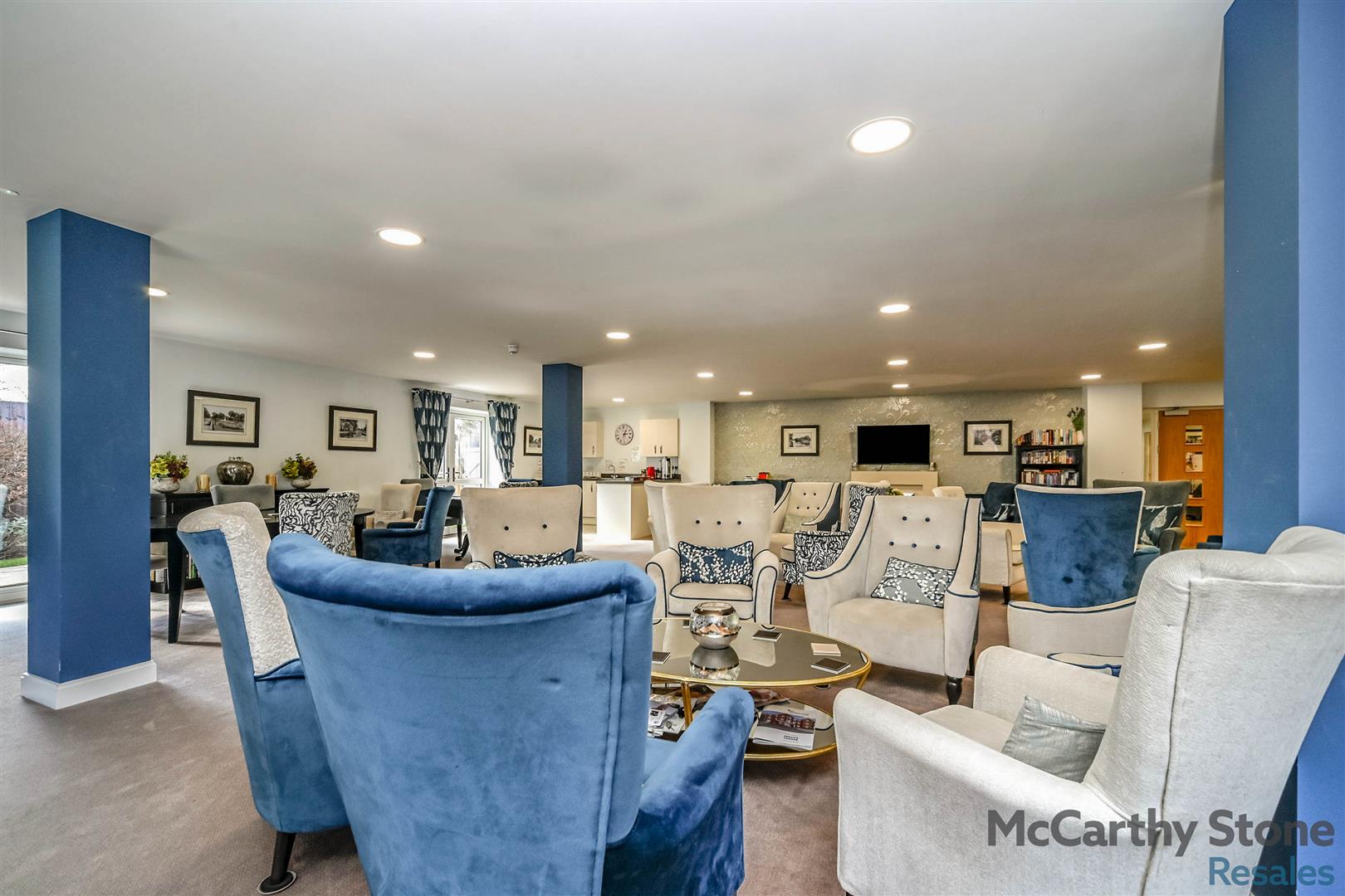 Miller Place, High View, Bedford, MK14 8EZ