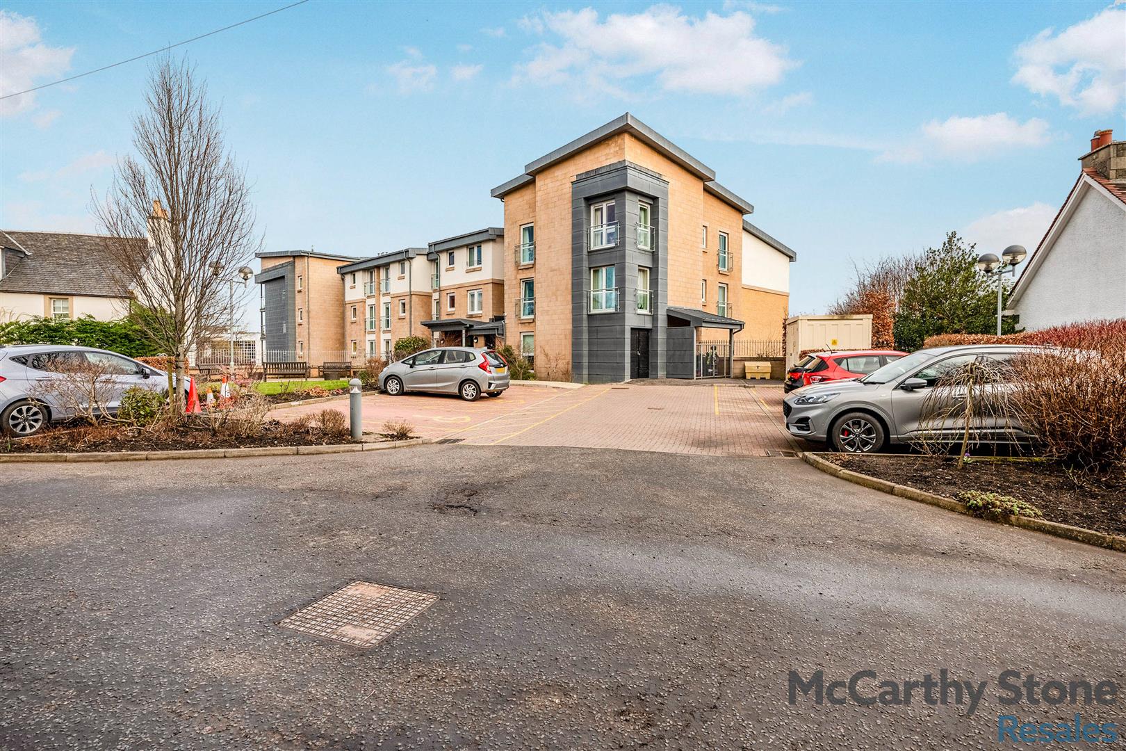 Lauder Court, 16 Staneacre Park, Hamilton