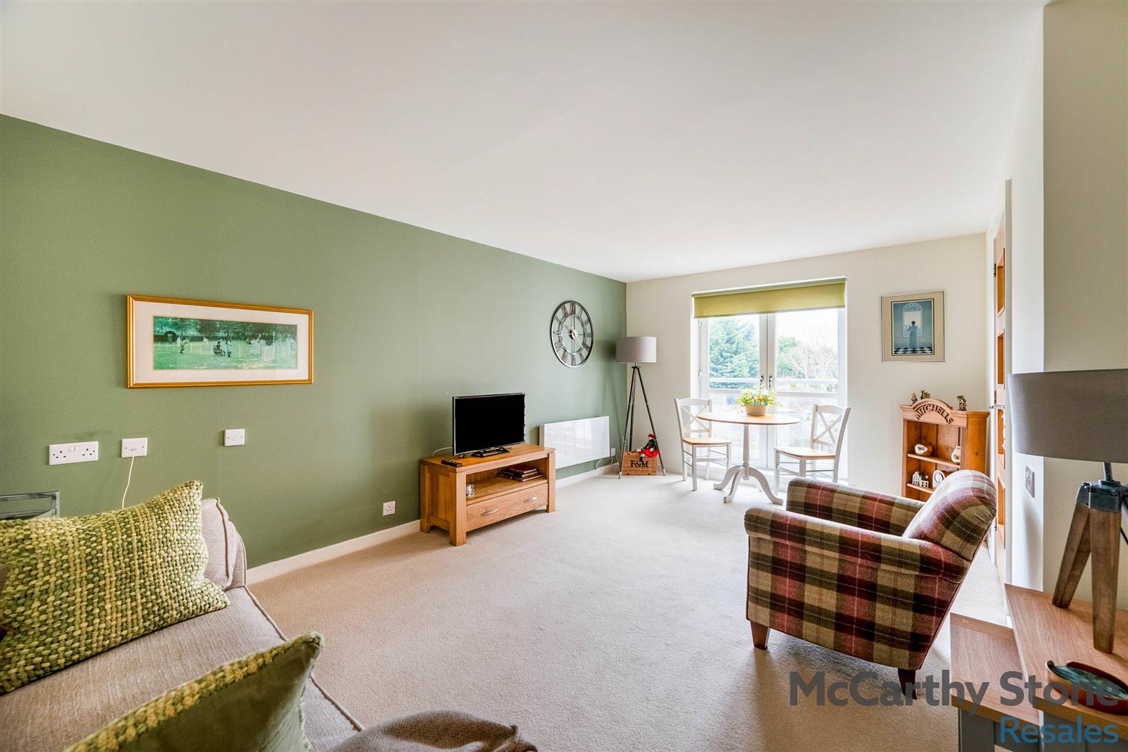 Lauder Court, 16 Staneacre Park, Hamilton