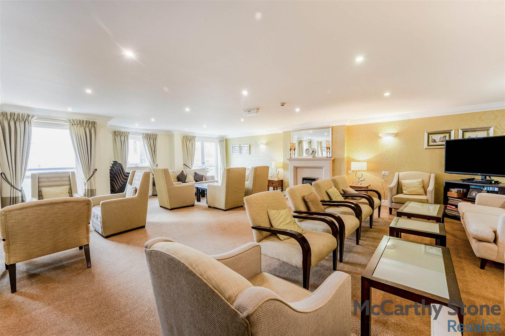 Lauder Court, 16 Staneacre Park, Hamilton