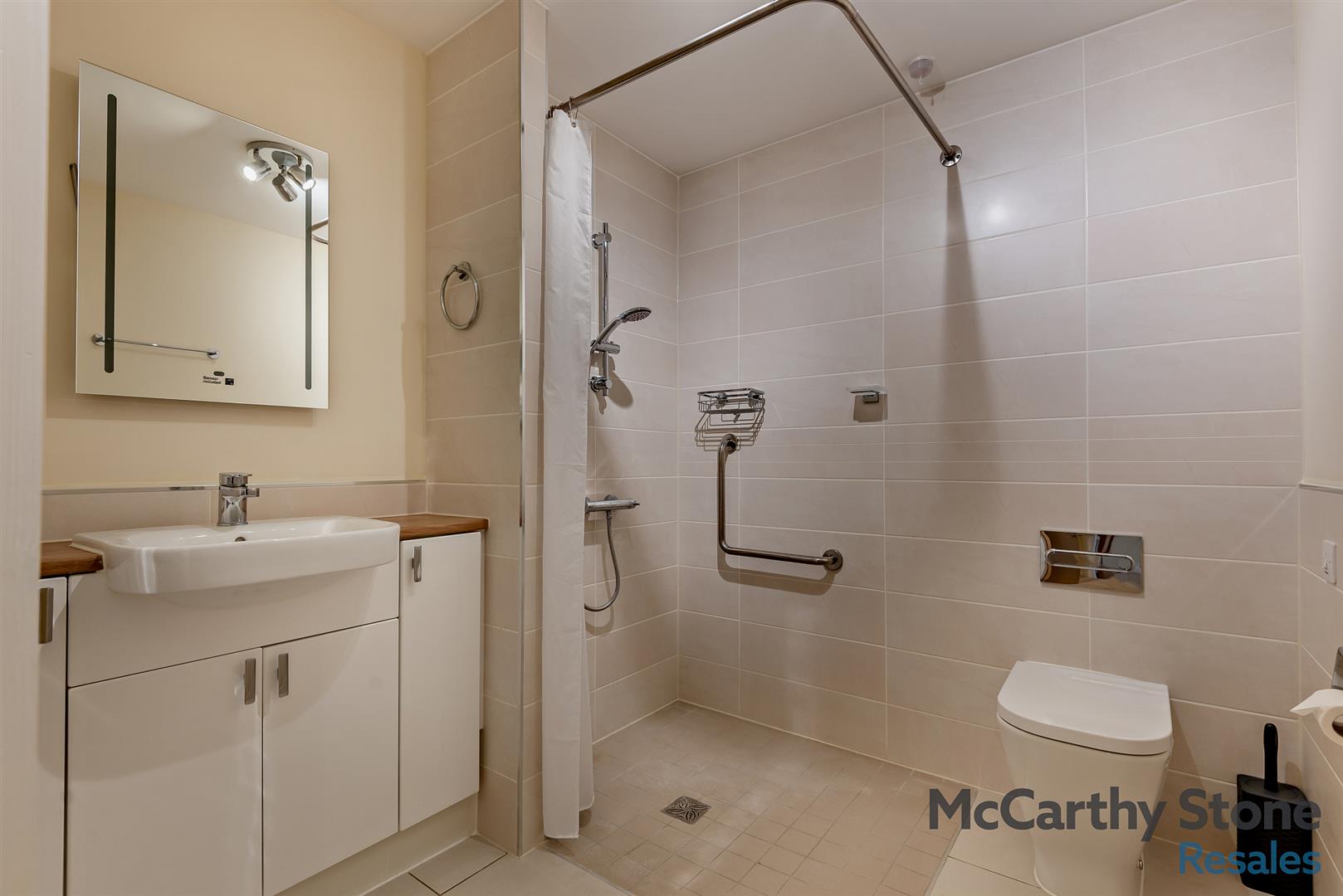 Llanthony Place, St Ann Road, Gloucester, GL2 5GQ