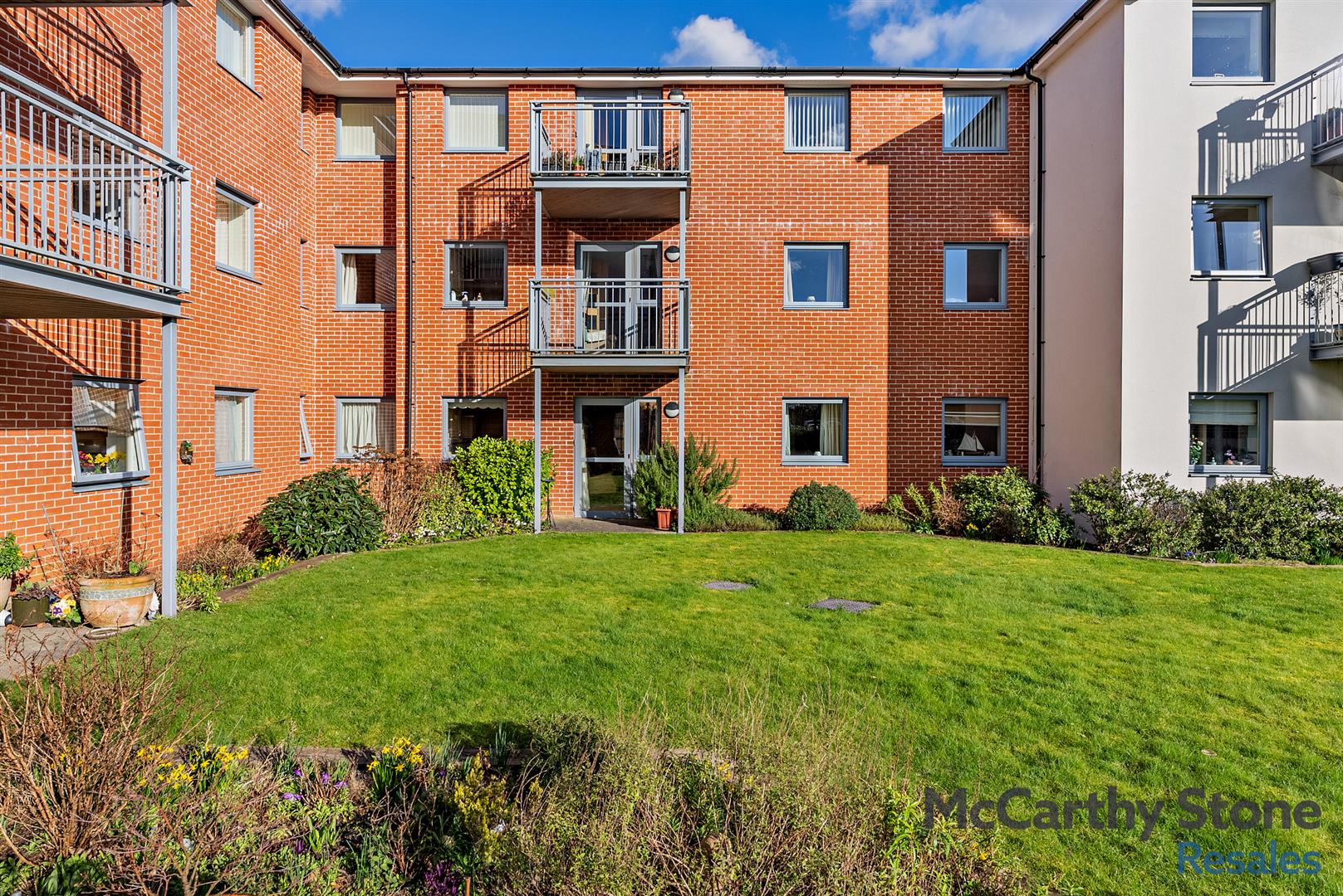 Lady Susan Court, New Road, Basingstoke Hampshire