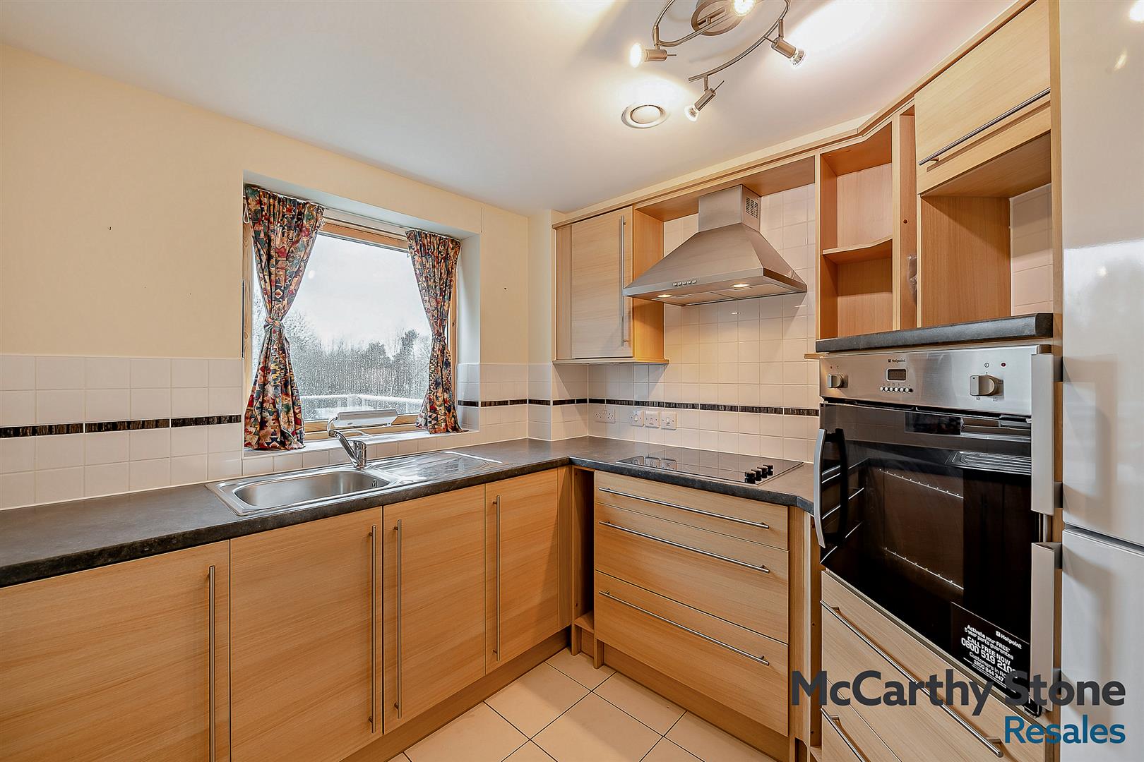 Ellisfields Court, Mount Street, Taunton TA1 3SS