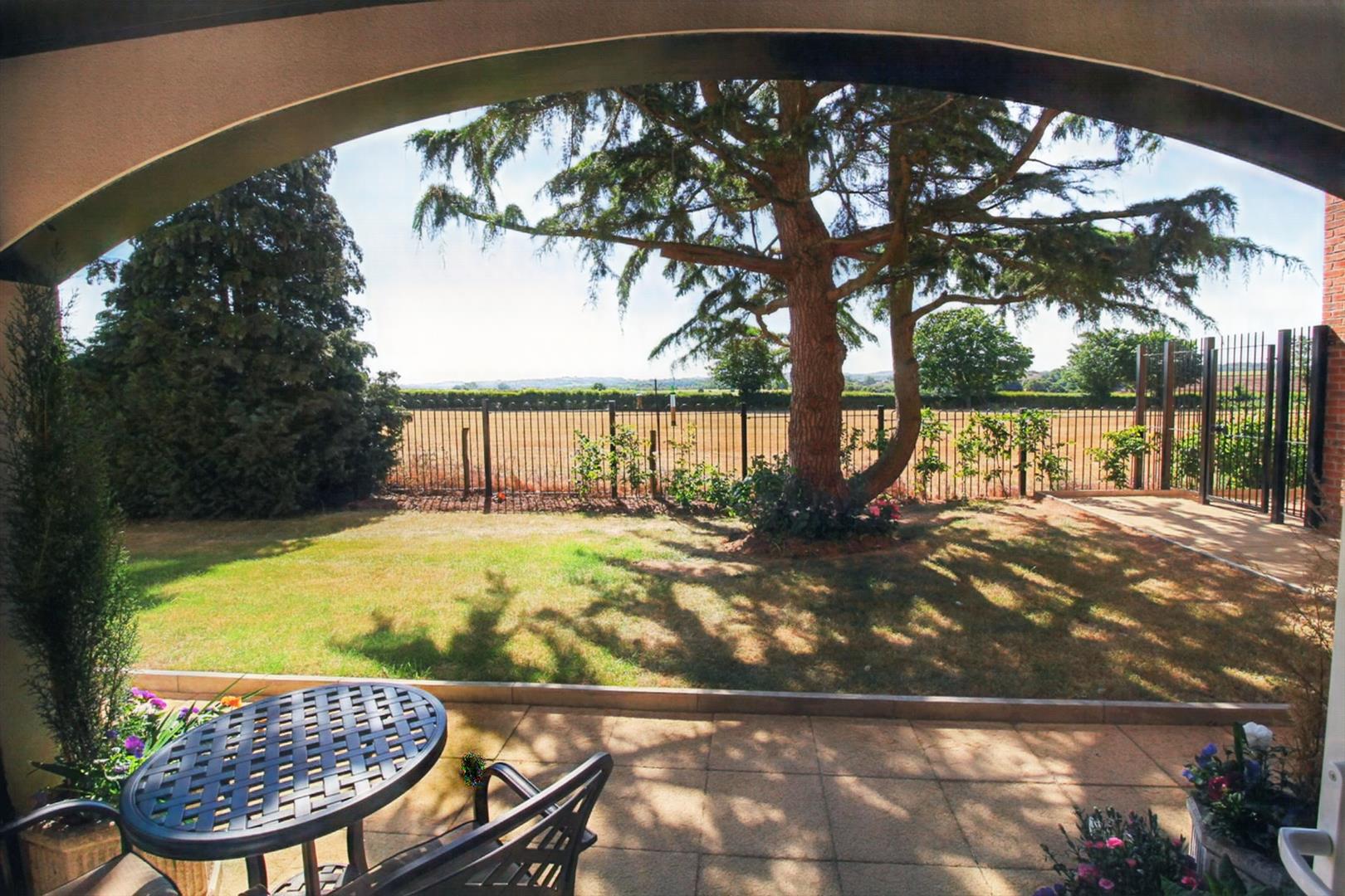 Orchard Gate, Banbury Road, Stratford-Upon-Avon, CV37 7HT