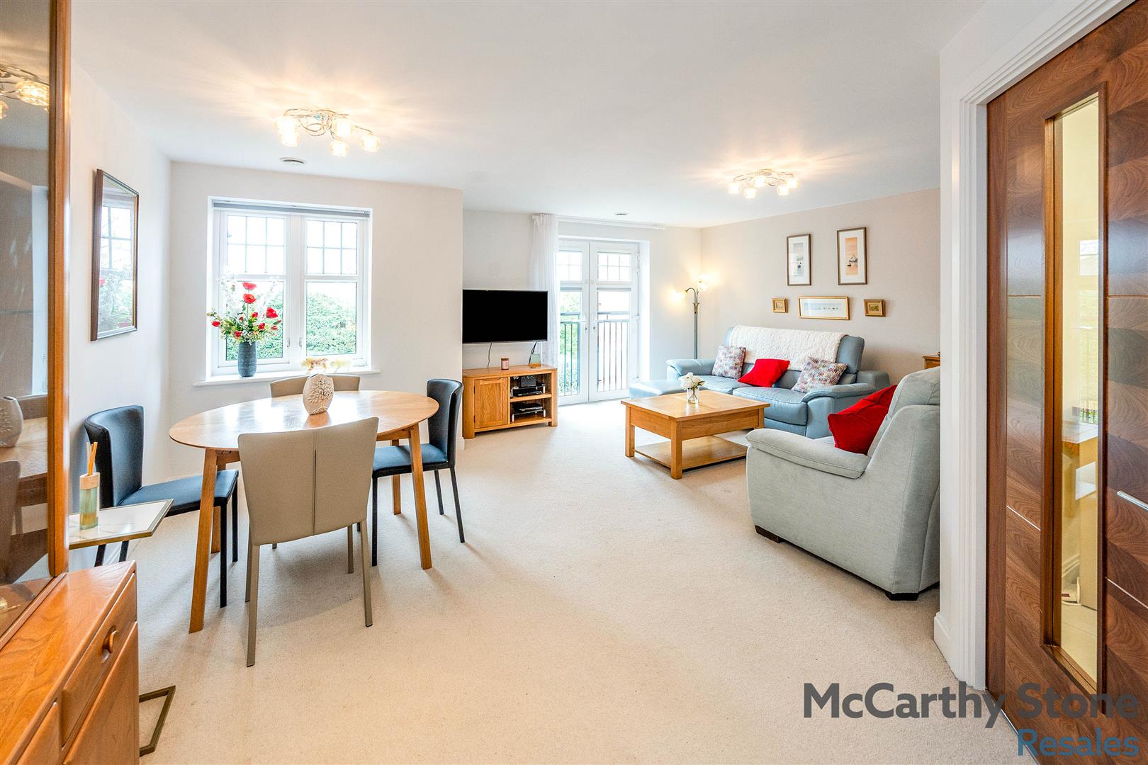 Orchard Gate, Banbury Road, Stratford-Upon-Avon, CV37 7HT