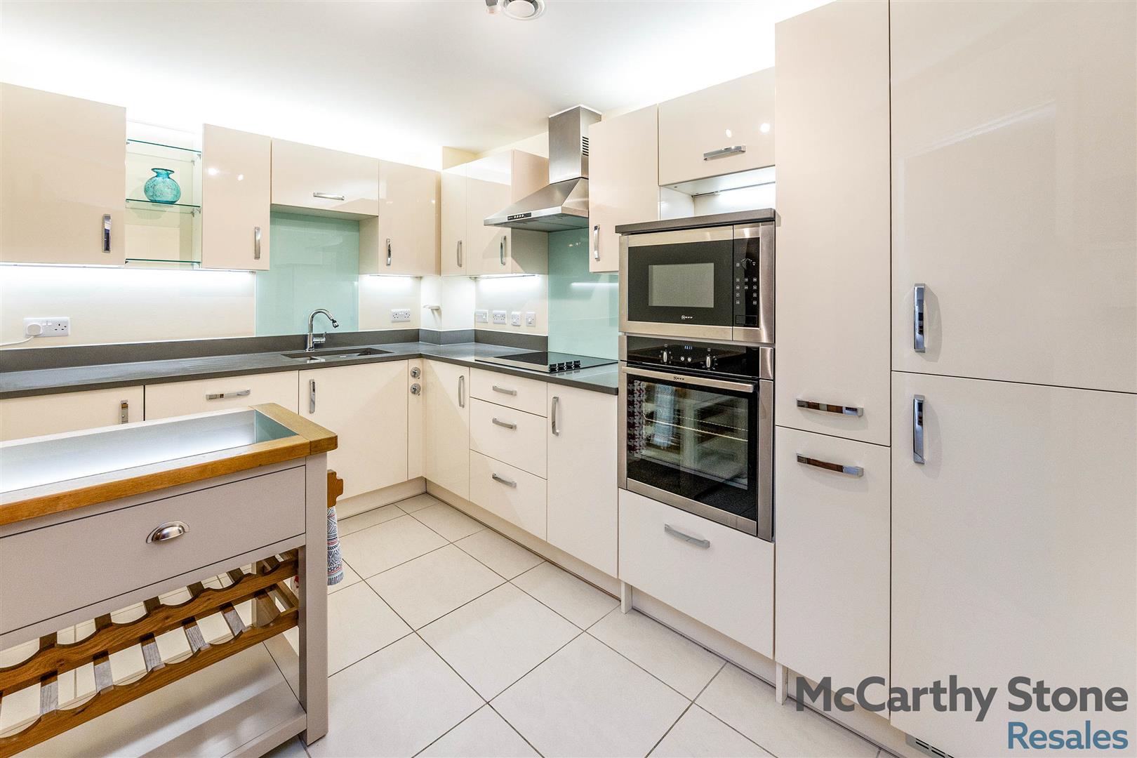 Orchard Gate, Banbury Road, Stratford-Upon-Avon, CV37 7HT