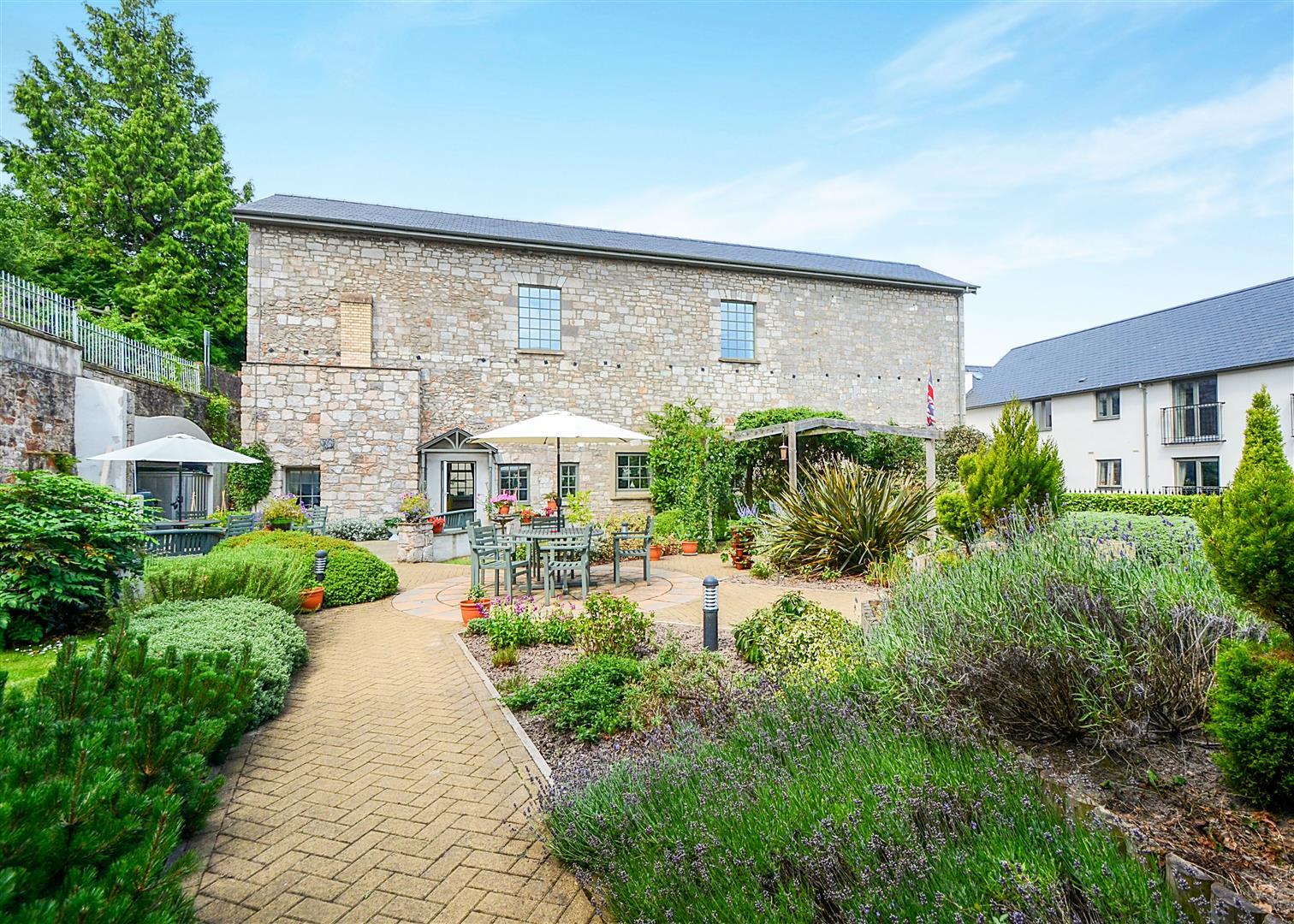 Stover Court, East Street, Newton Abbot