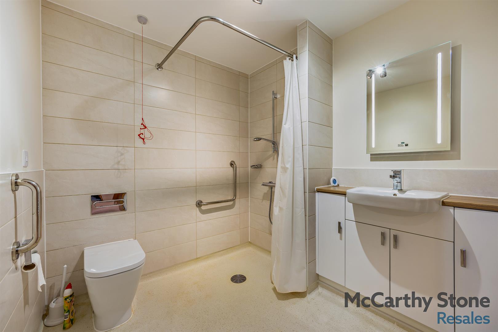 Shackleton Place, Devizes, Wiltshire, SN10 2GZ