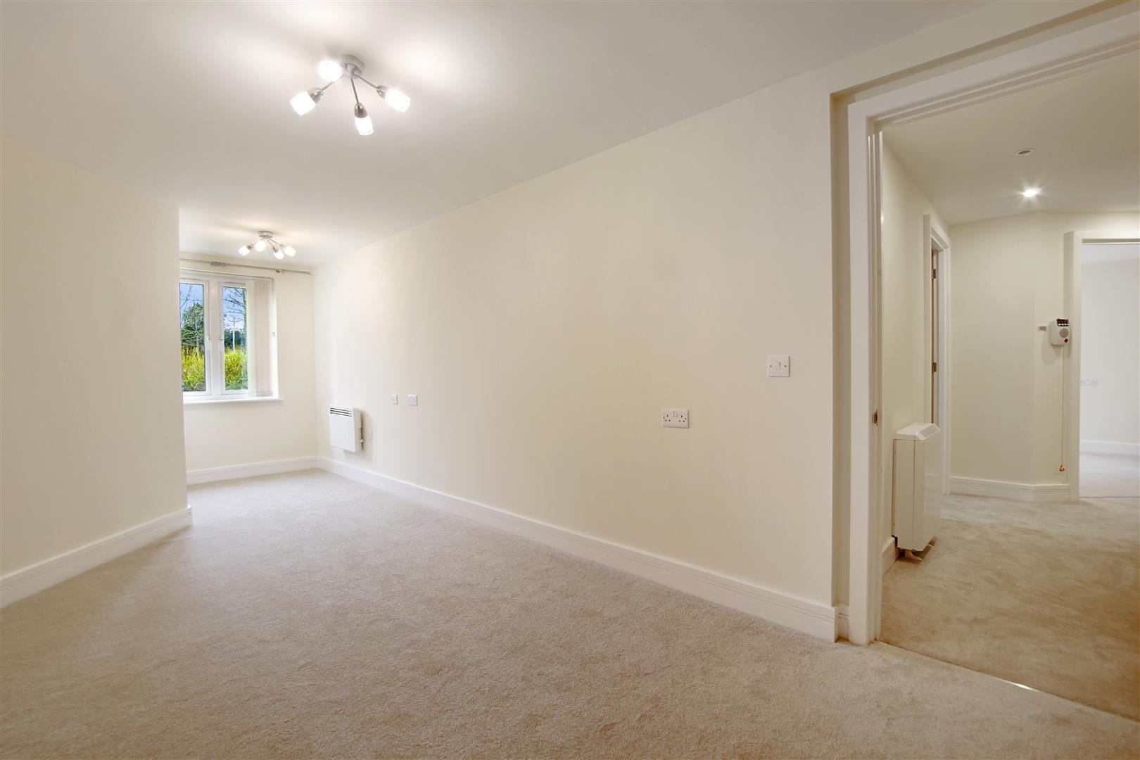 Eadhelm Court, Penlee Close, Edenbridge
