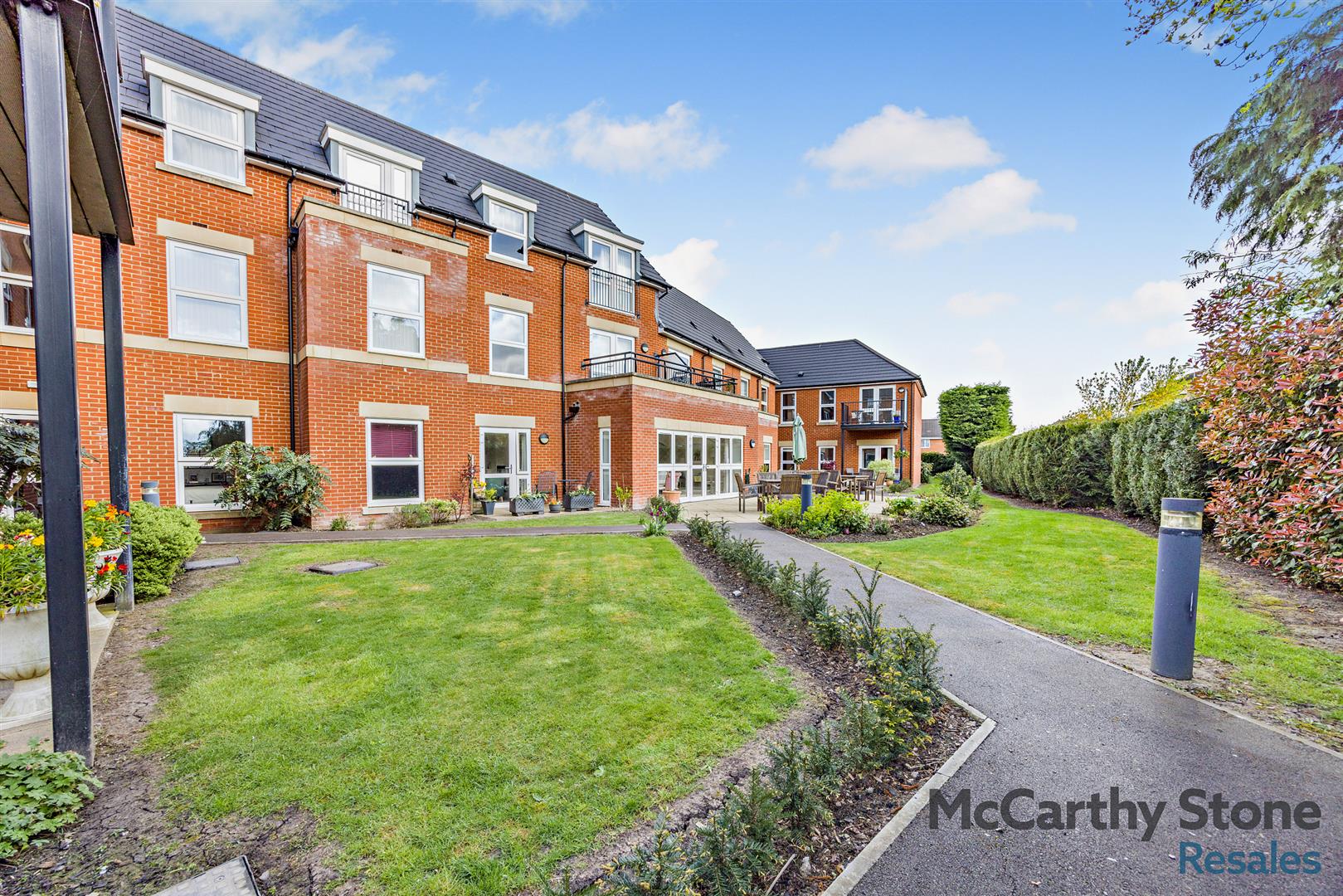 Meadowsweet Place, Spa Road, Melksham, SN12 7GW