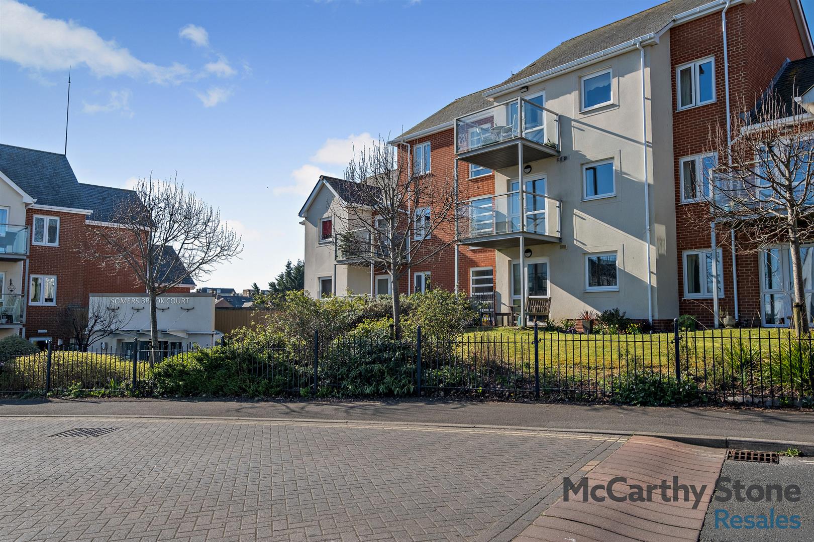 Foxes Road, Newport