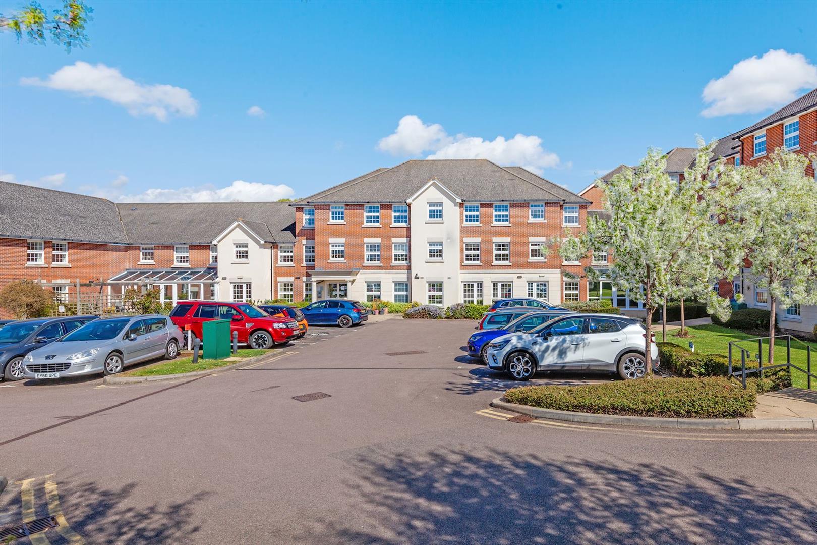 Weighbridge Court, High Street, Ongar