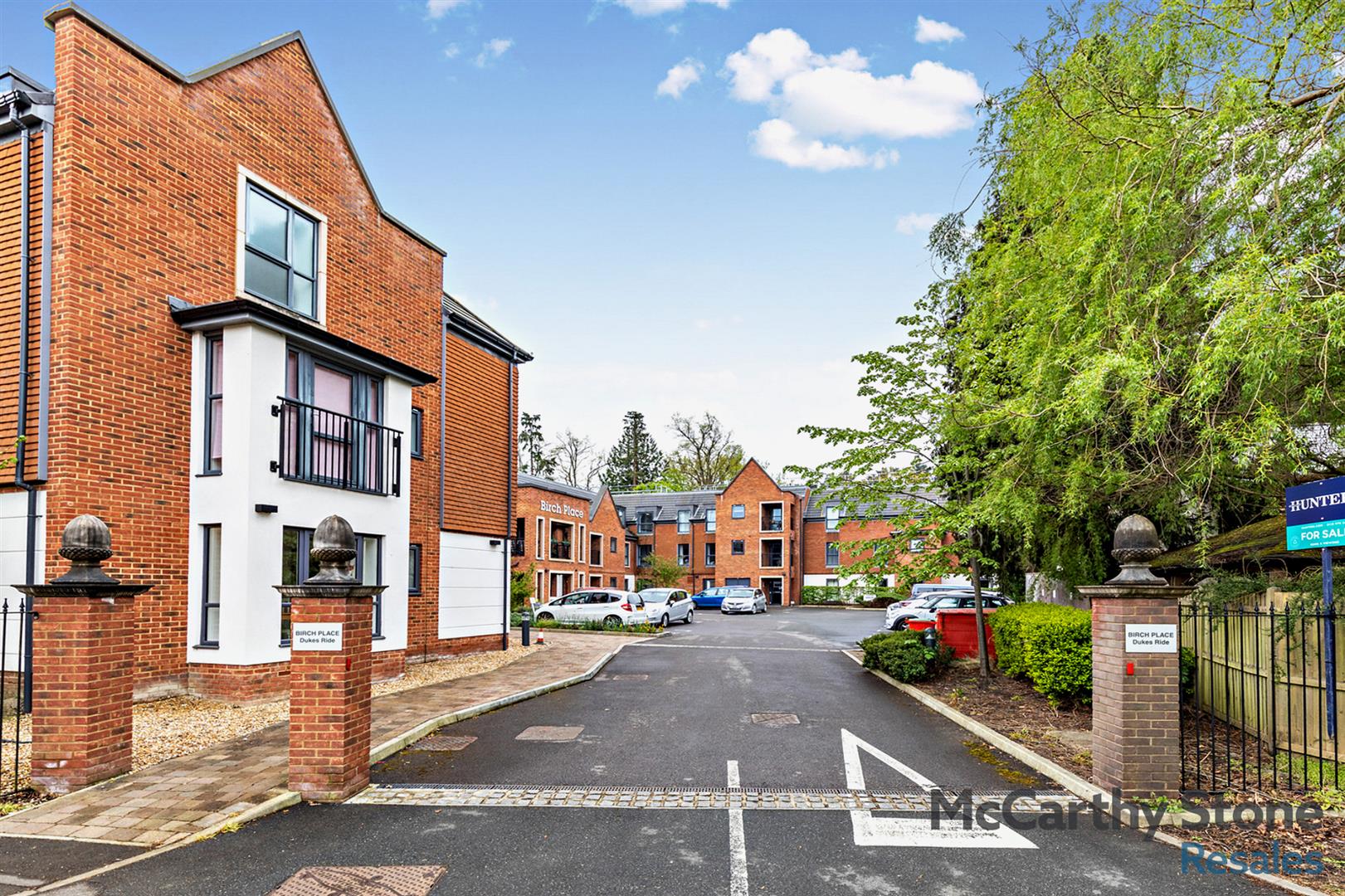 Dukes Ride, Crowthorne, Berkshire,