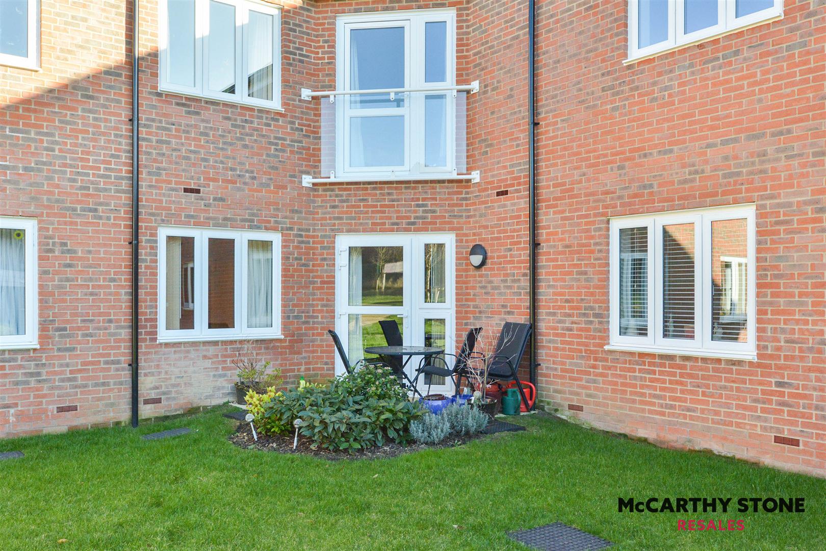 Barnsdale Drive, Westcroft, Milton Keynes
