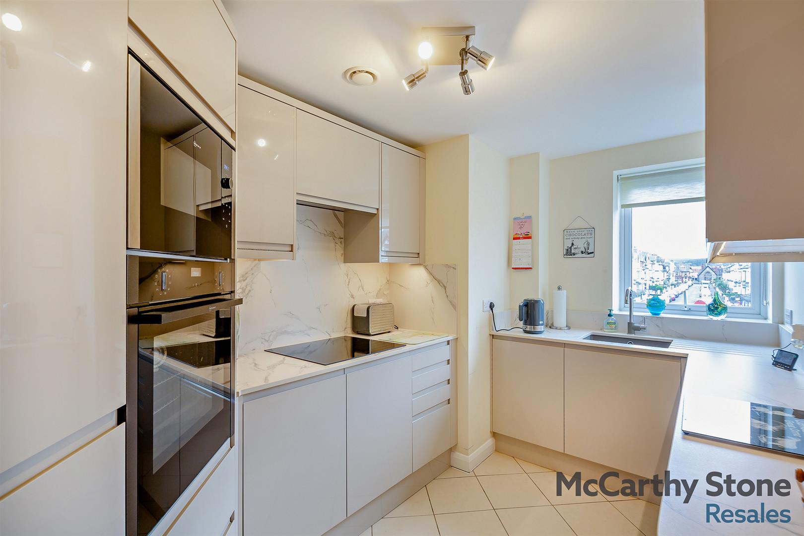 18 Cwrt Gloddaeth, Gloddaeth Street, Llandudno