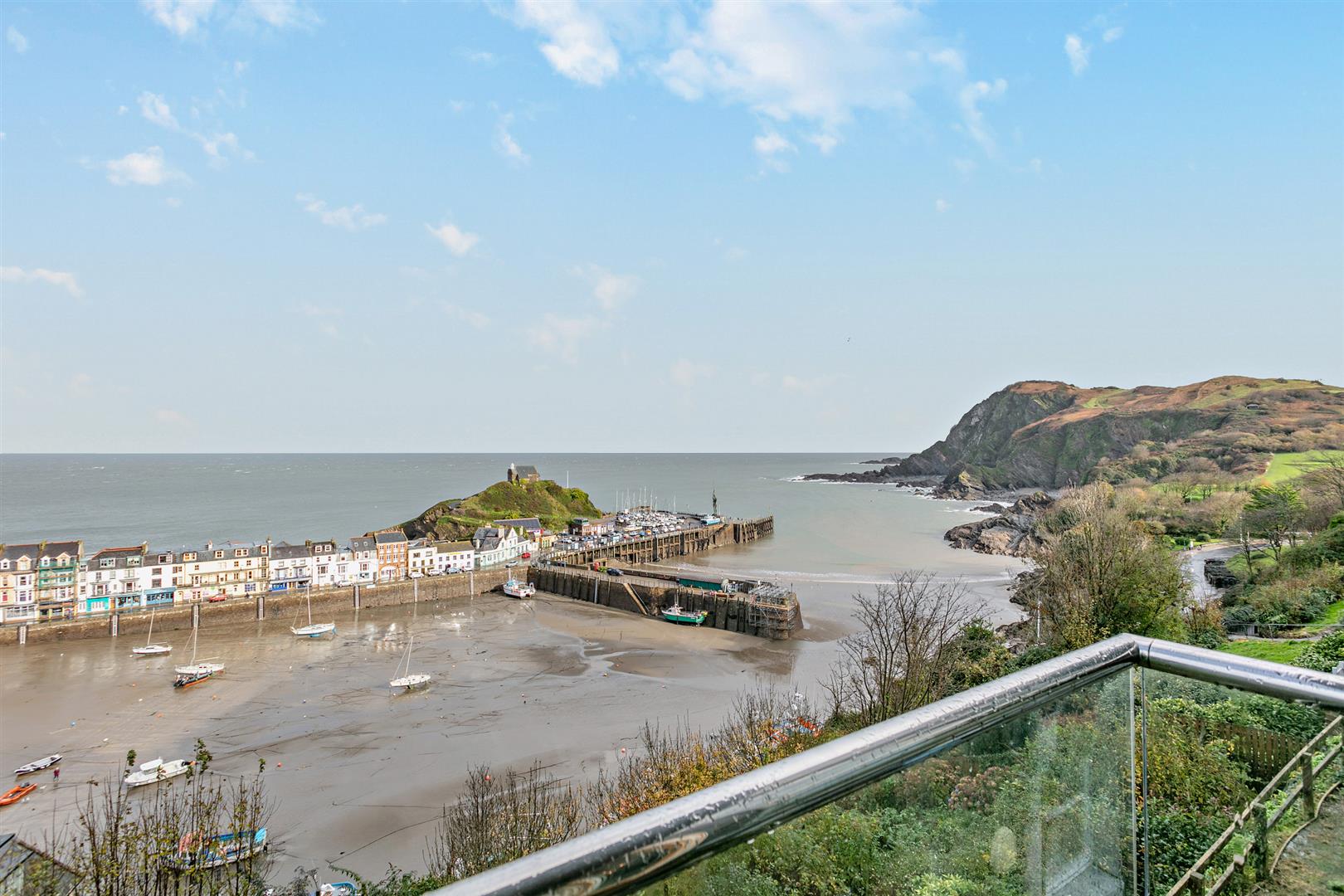 11 Lantern Court, Hillsborough Road, Ilfracombe