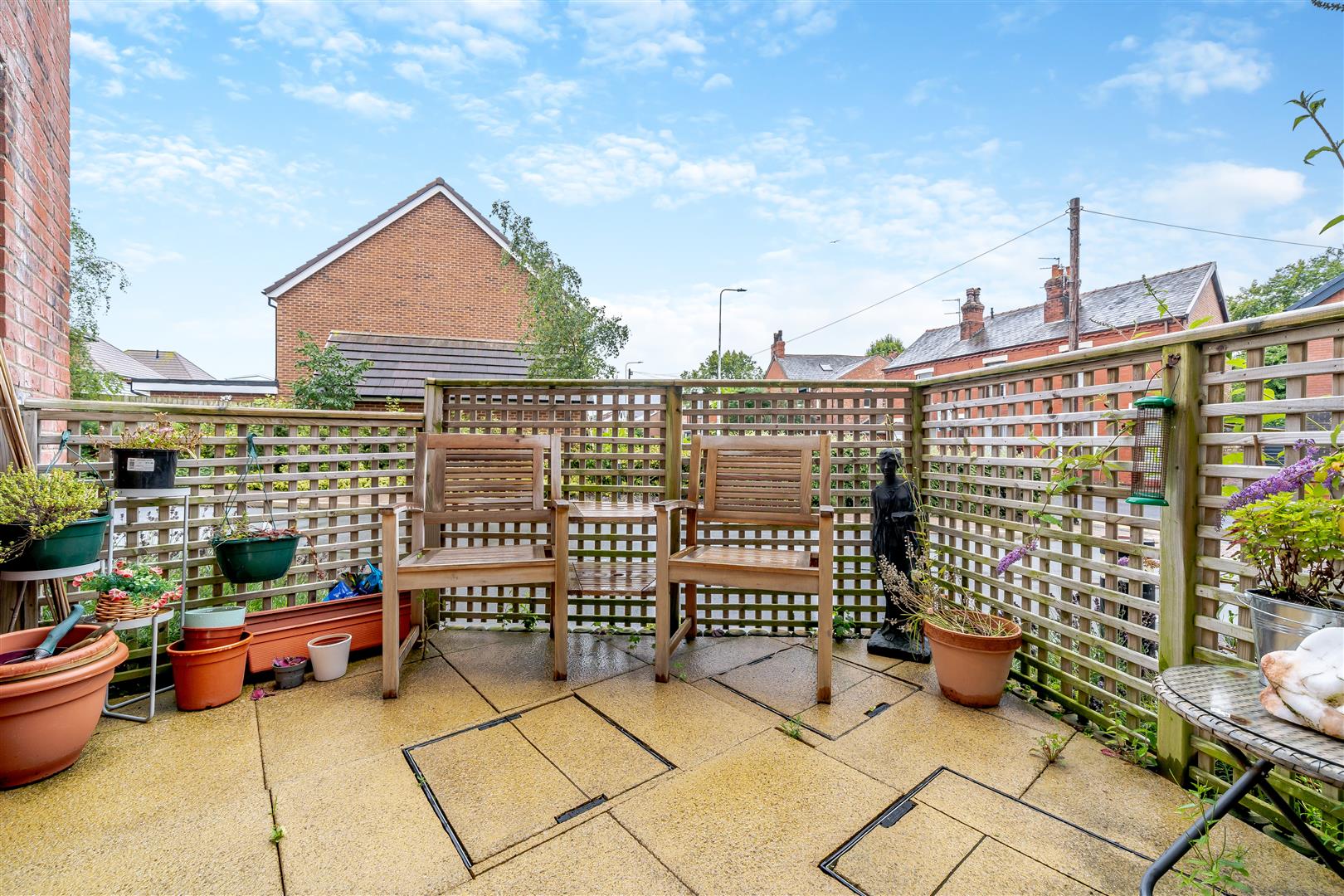 Crocus Court, Station Road, Poulton-Le-Fylde, FY6 7XJ
