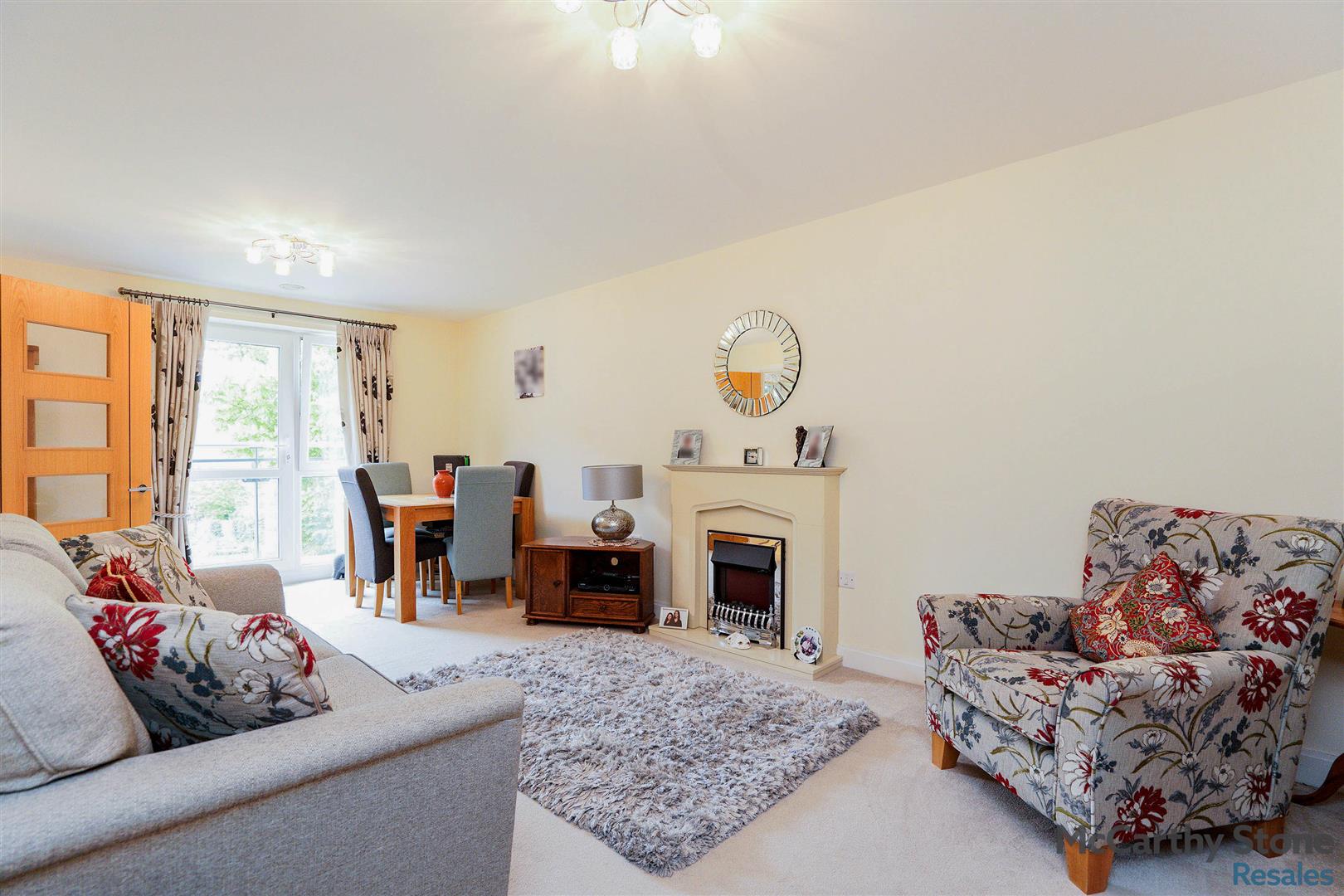 Constance Place, 111 London Road, Knebworth