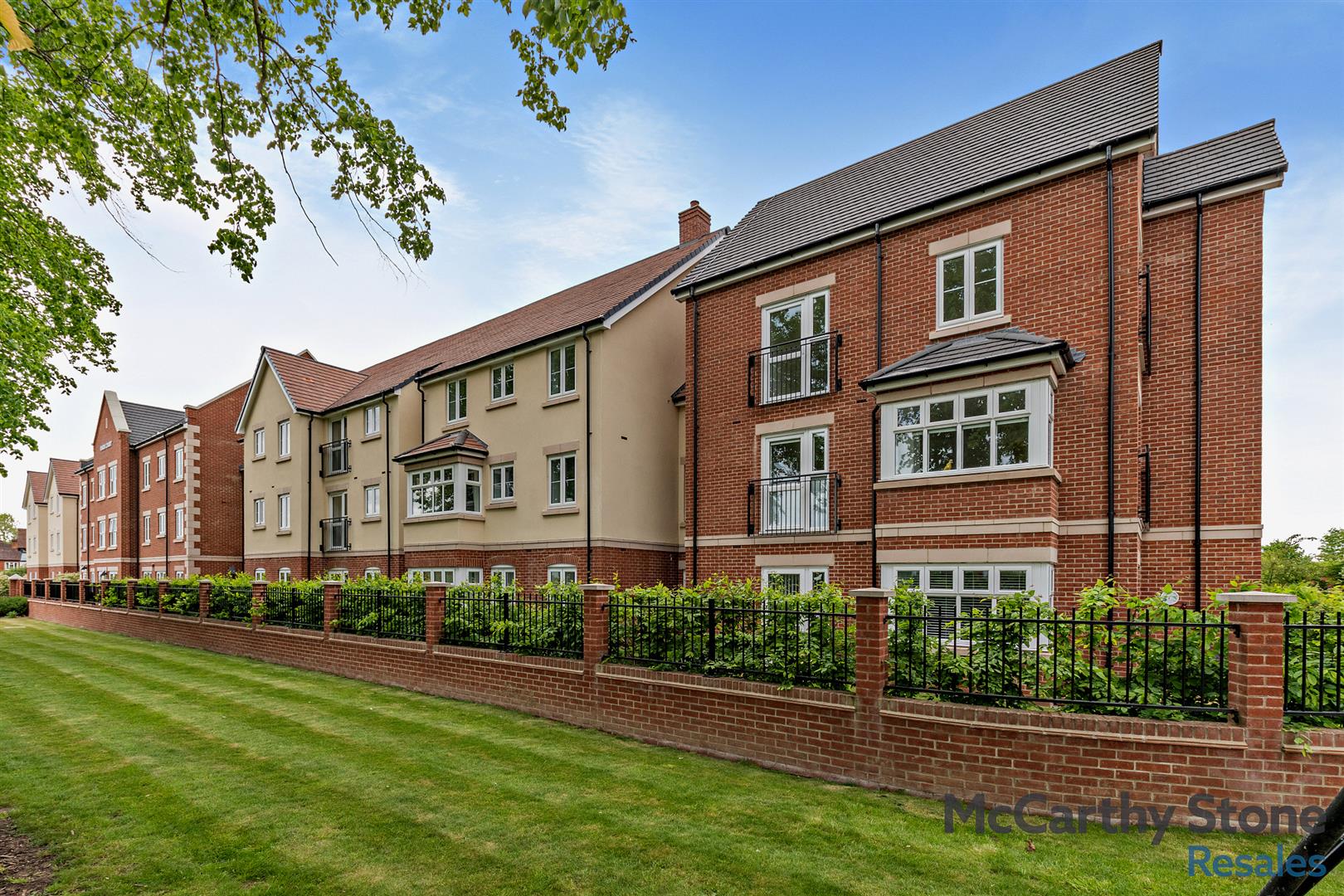 Bilton Road, Rugby