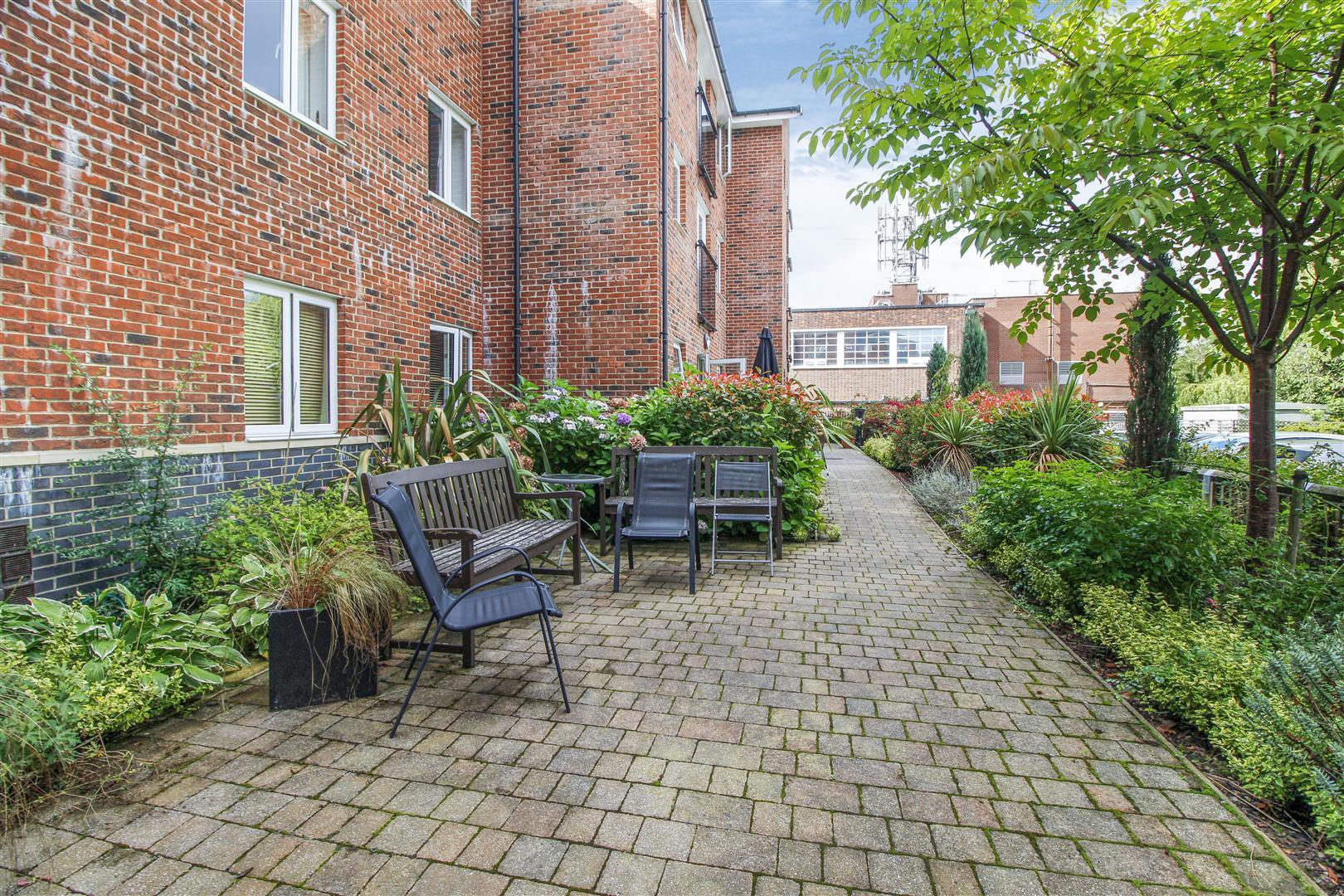 Cosgrove Hall Court, 8 Albany Road, Cholton-cum-Hardy