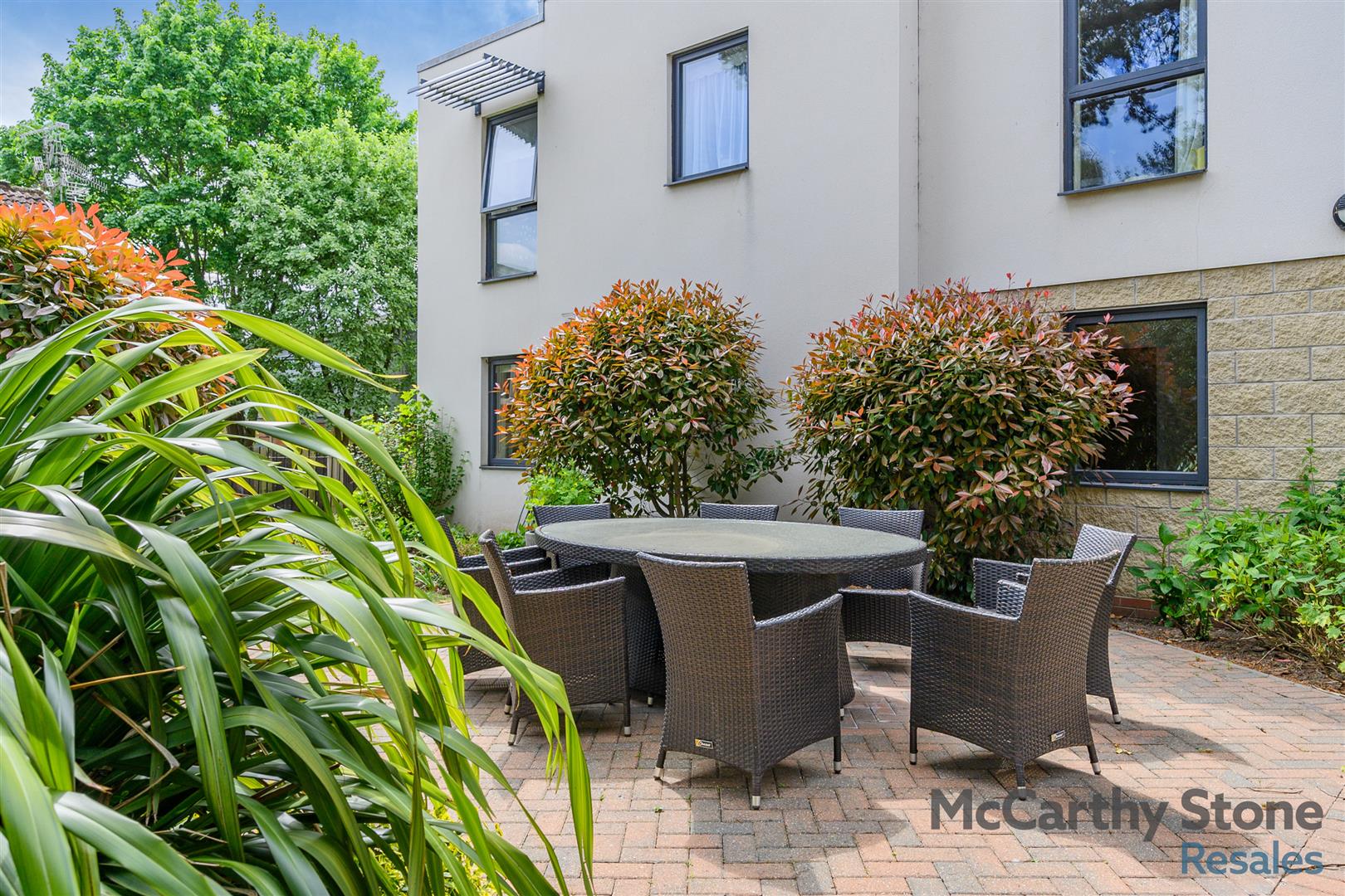 Southbank Road, Kenilworth