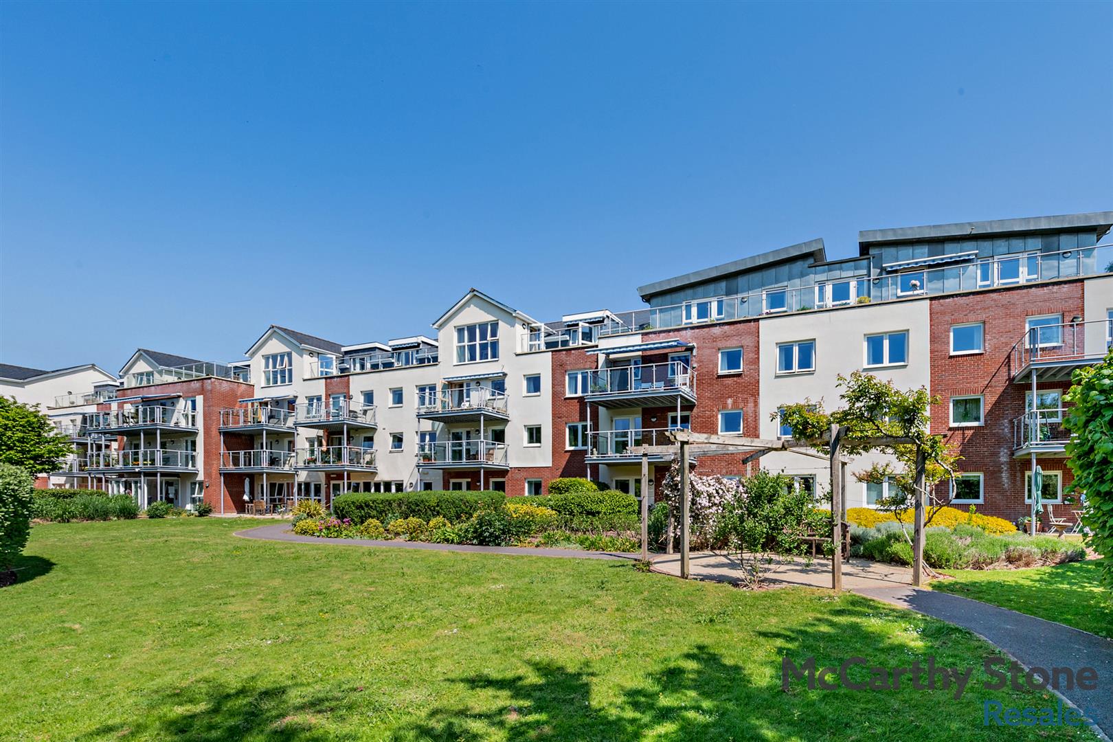 Ellisfields Court, Mount Street, Taunton