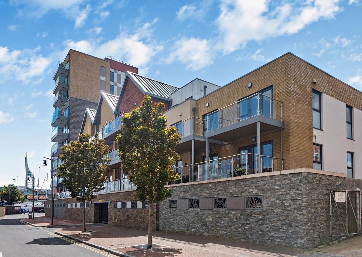 Viewpoint, Harbour Road, Gosport, Hampshire, PO12 1GX