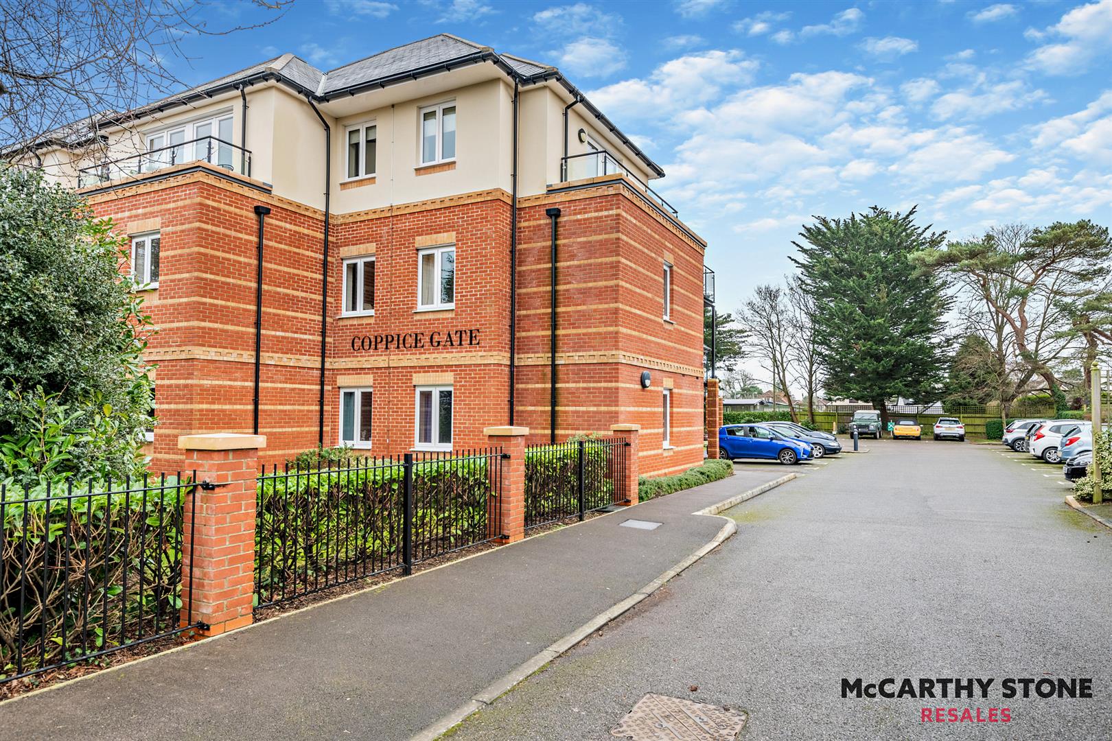 Coppice Gate, Beaulieu Road, Dibden Purlieu, Southampton, Hampshire, SO45 4PW
