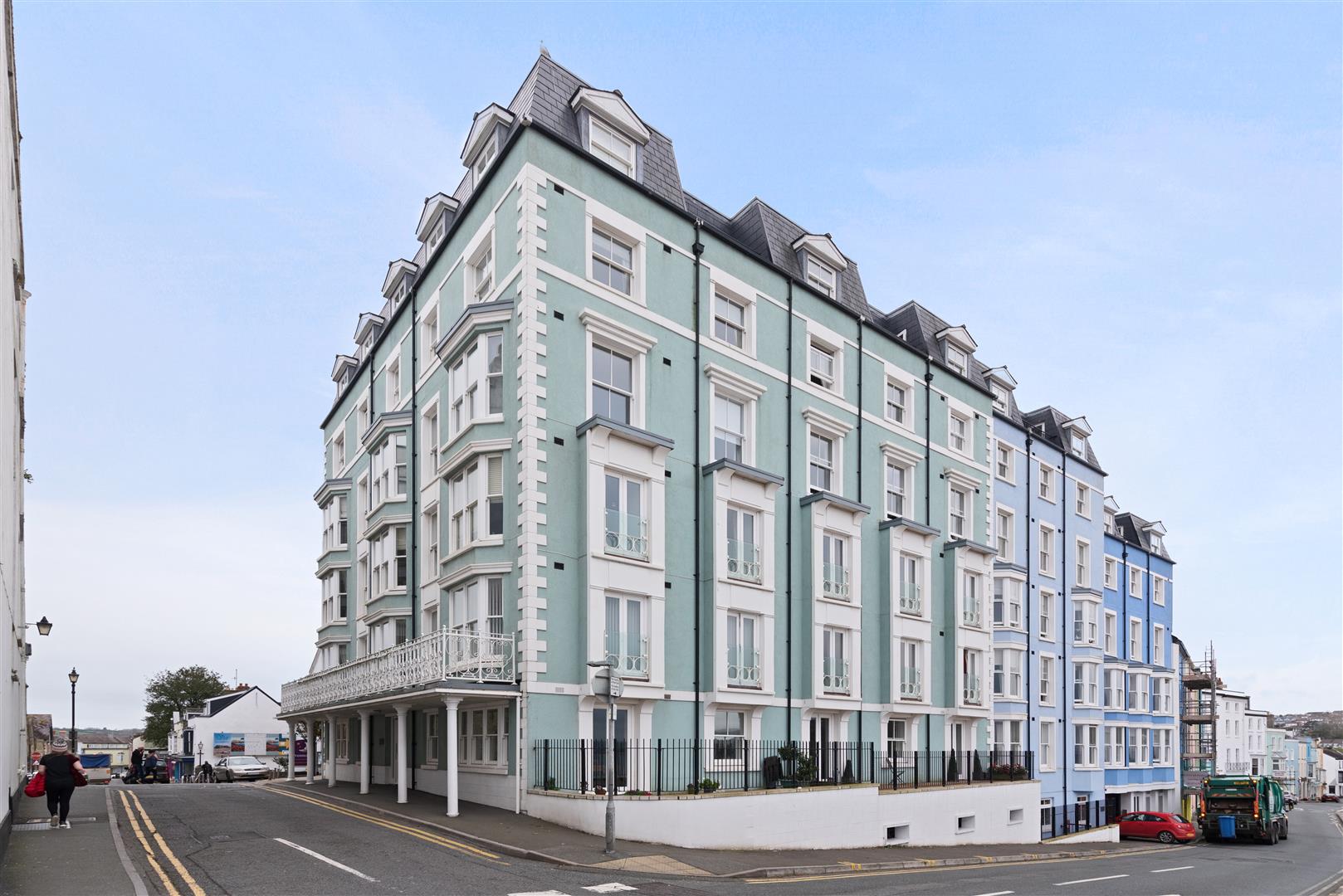 Paxton Court, White Lion Street, Tenby