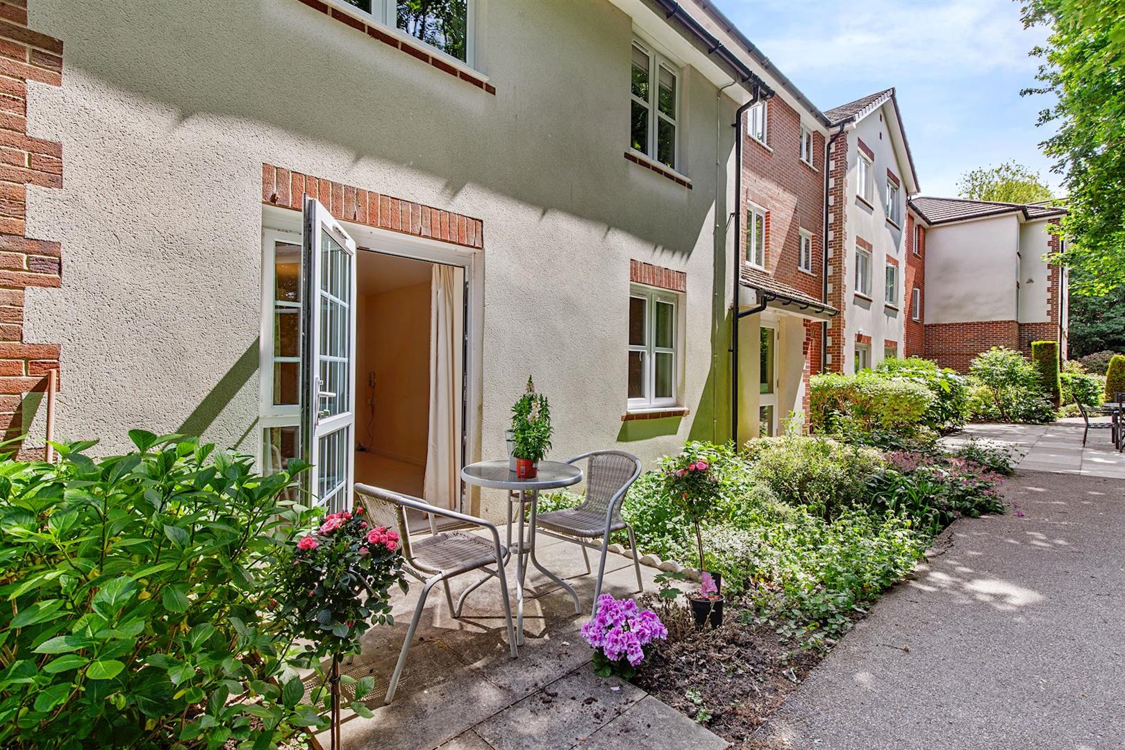 Sanders Court, Junction Road, Warley, Brentwood, Essex, CM14 5FG