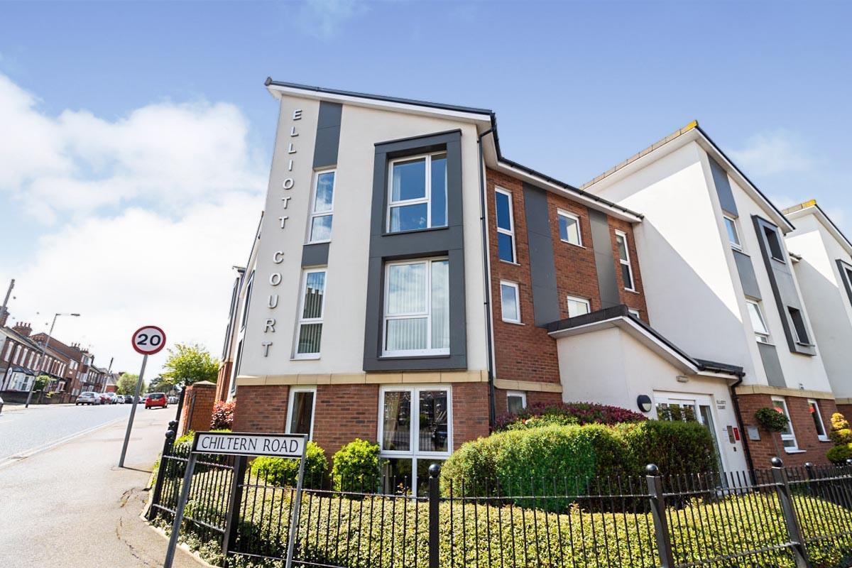 Elliott Court, High Street North, Dunstable