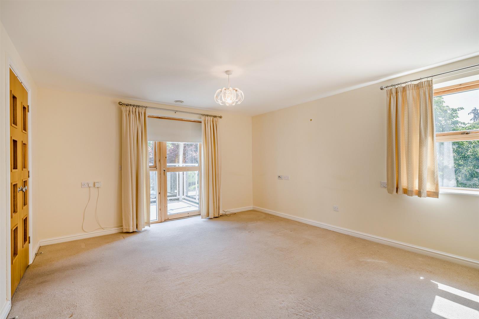 Ellisfields Court, Mount Street, Taunton TA1 3SS