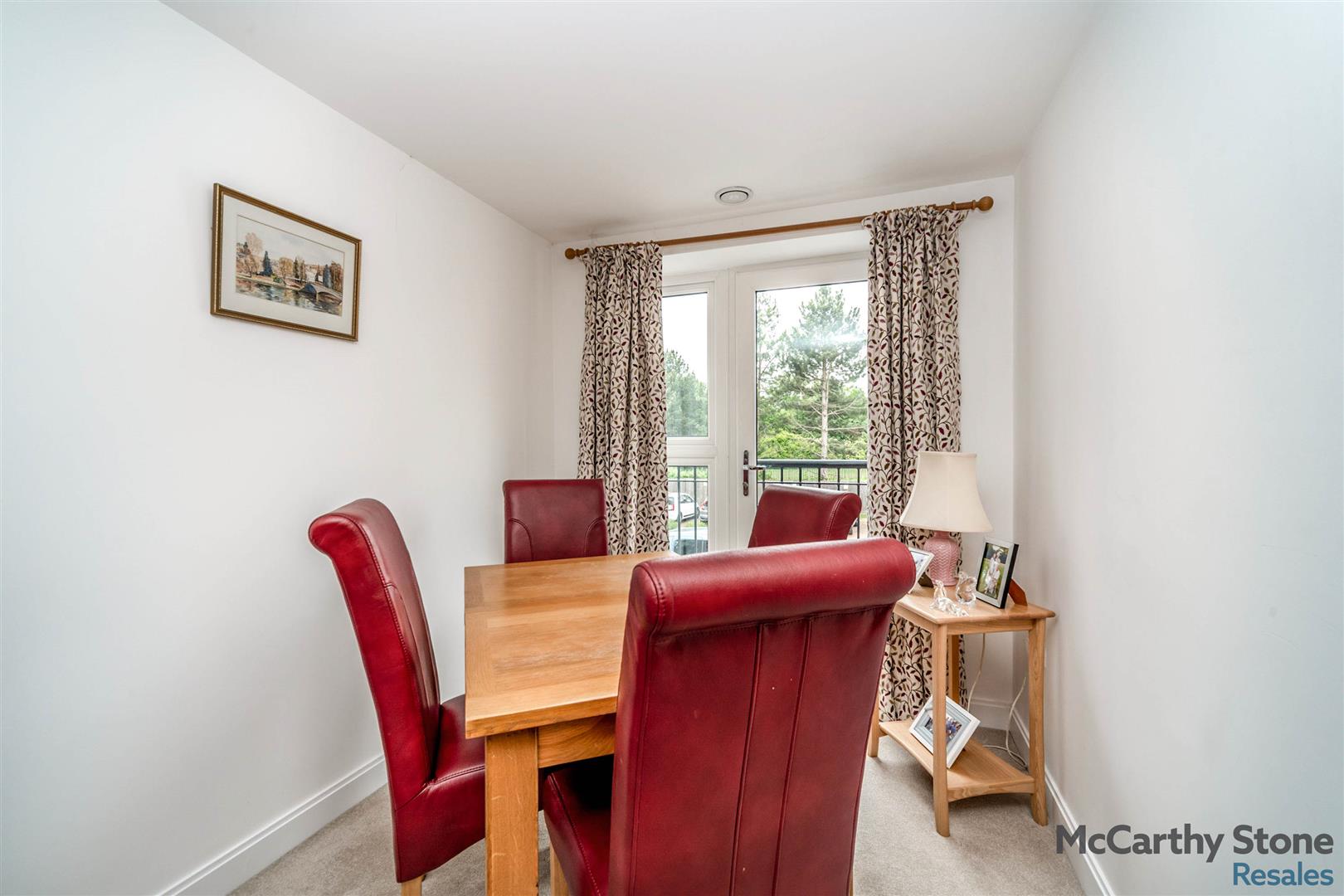 Miller Place, High View, Bedford, MK41 8EZ
